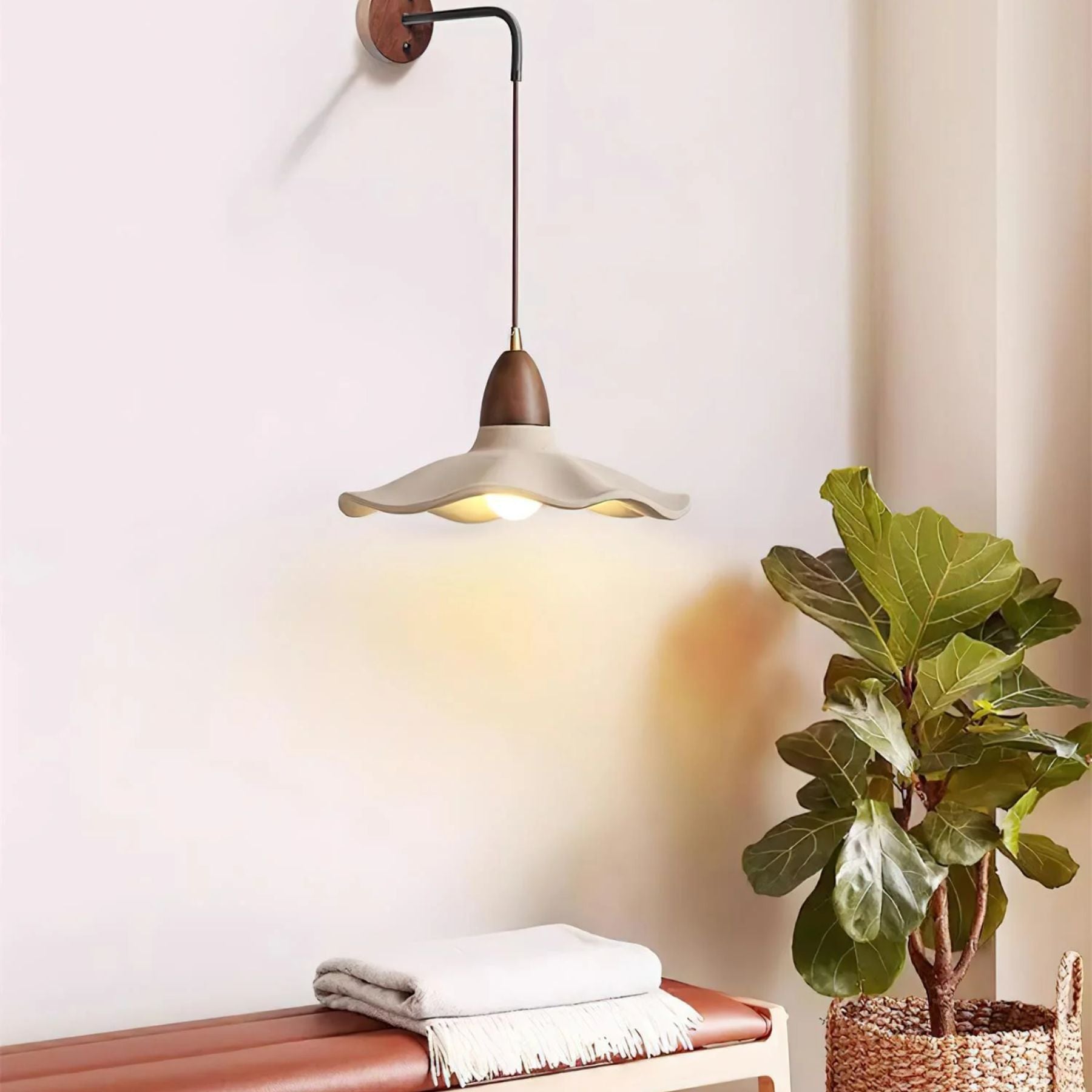 Gelenza Wall Light