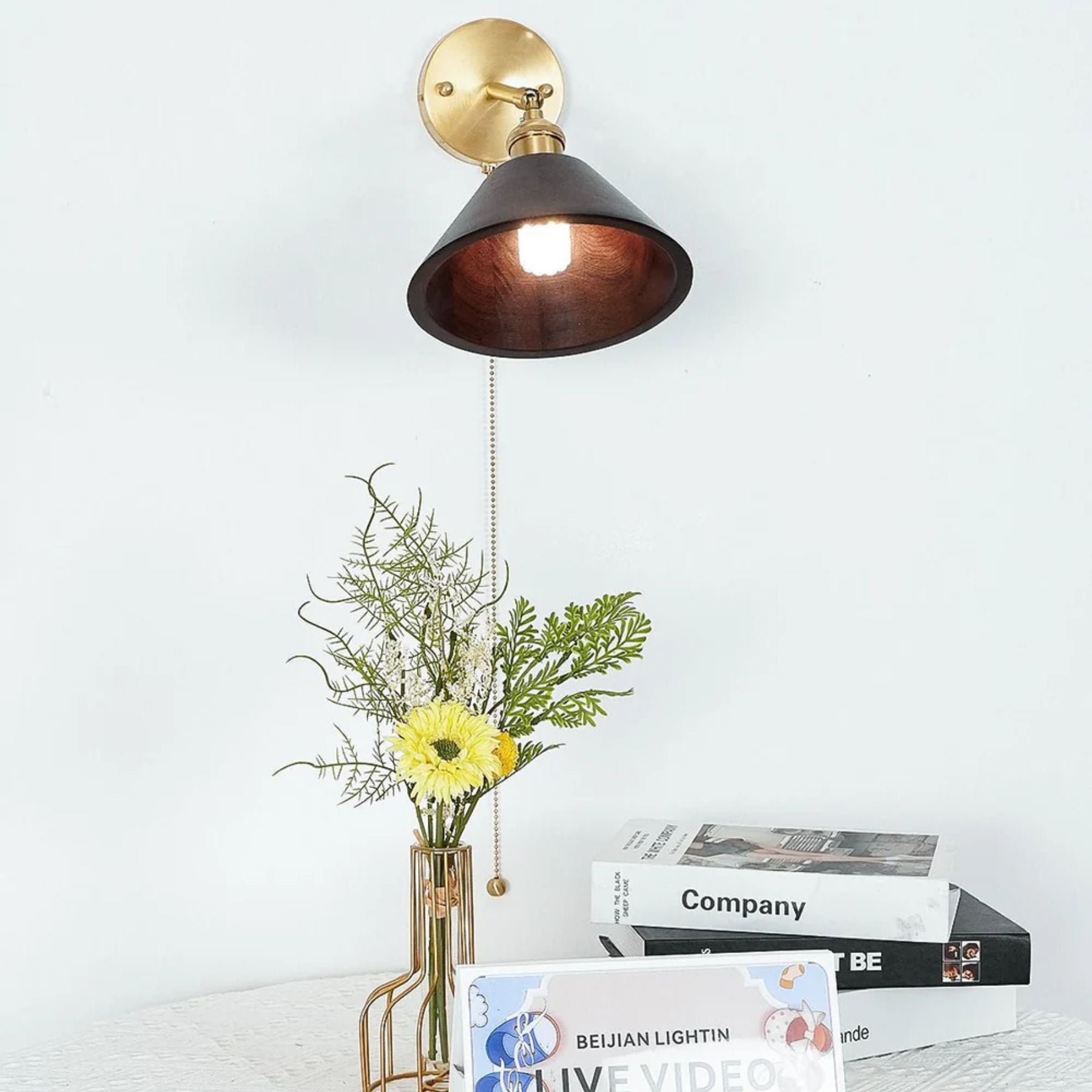 Lozon Wall Light