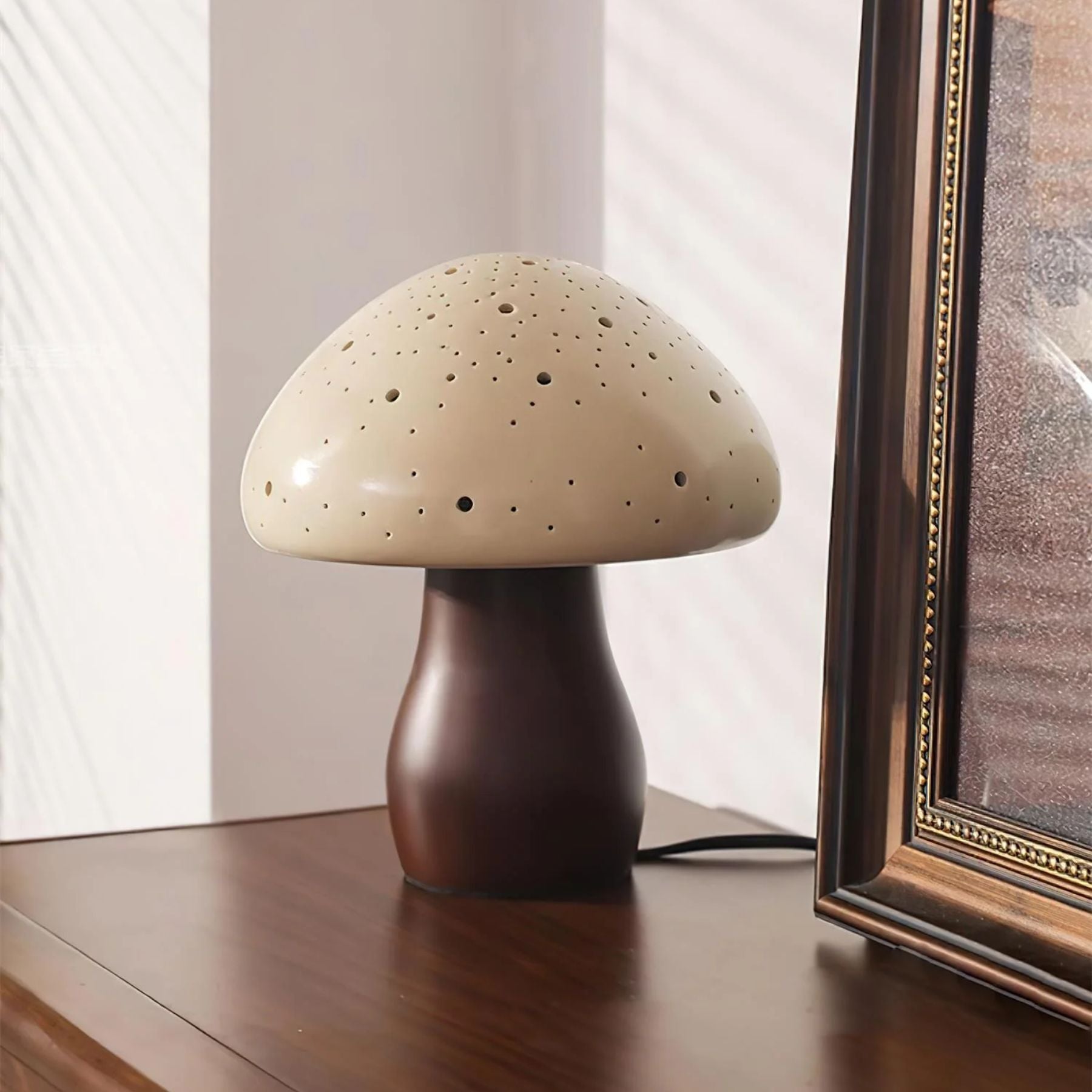 Molenty Table Lamp