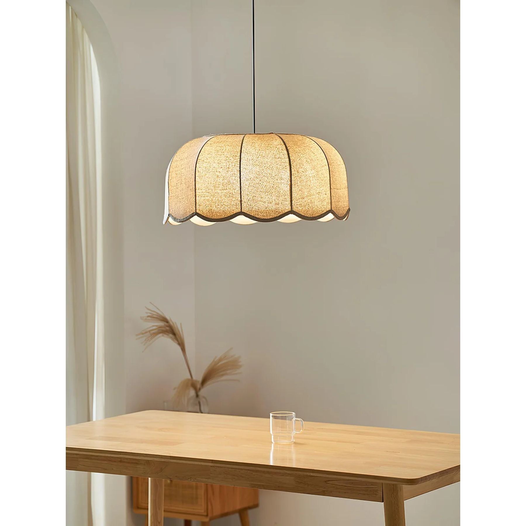 Benzana Leaf Pendant Light