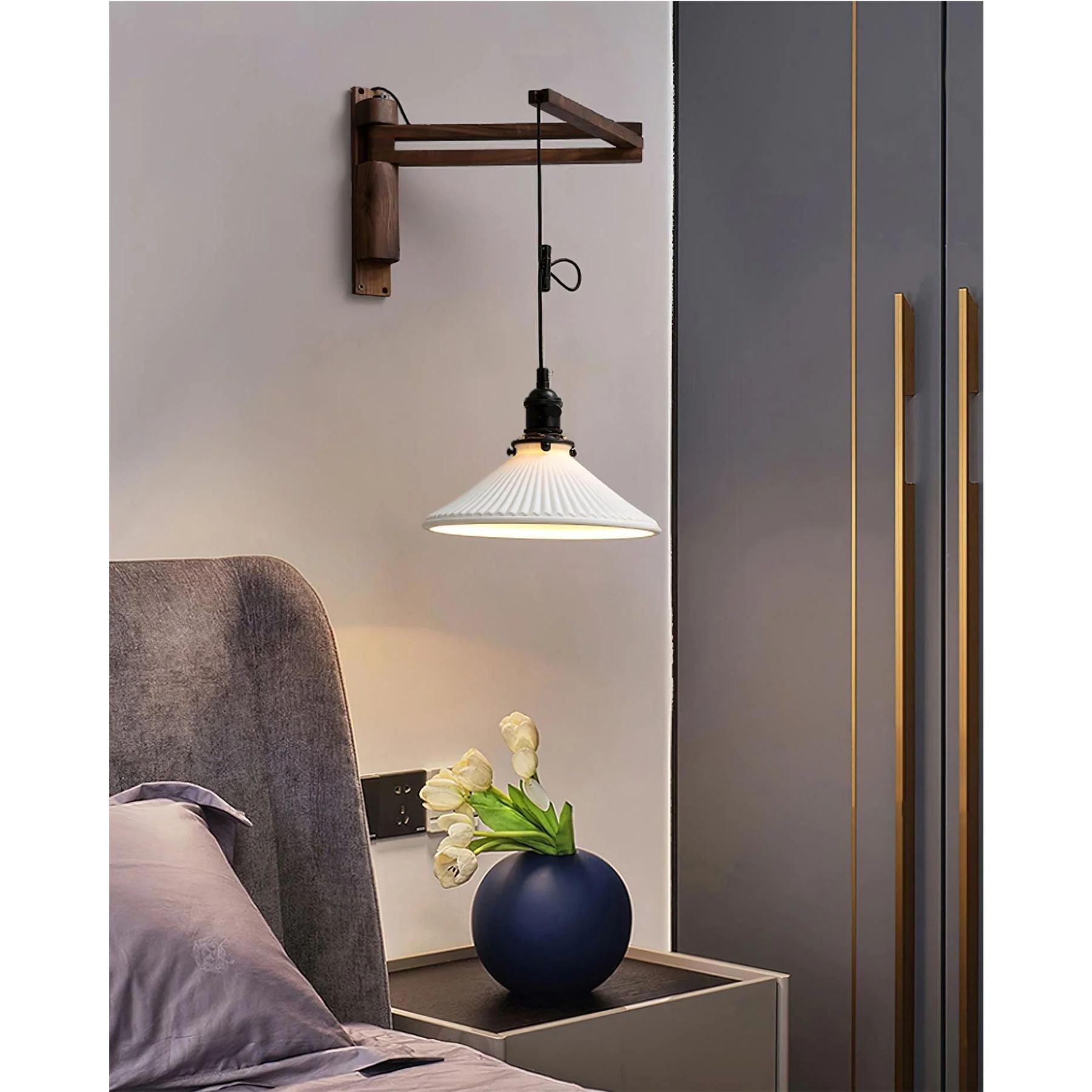 Befosa Swing Arm Wall Light