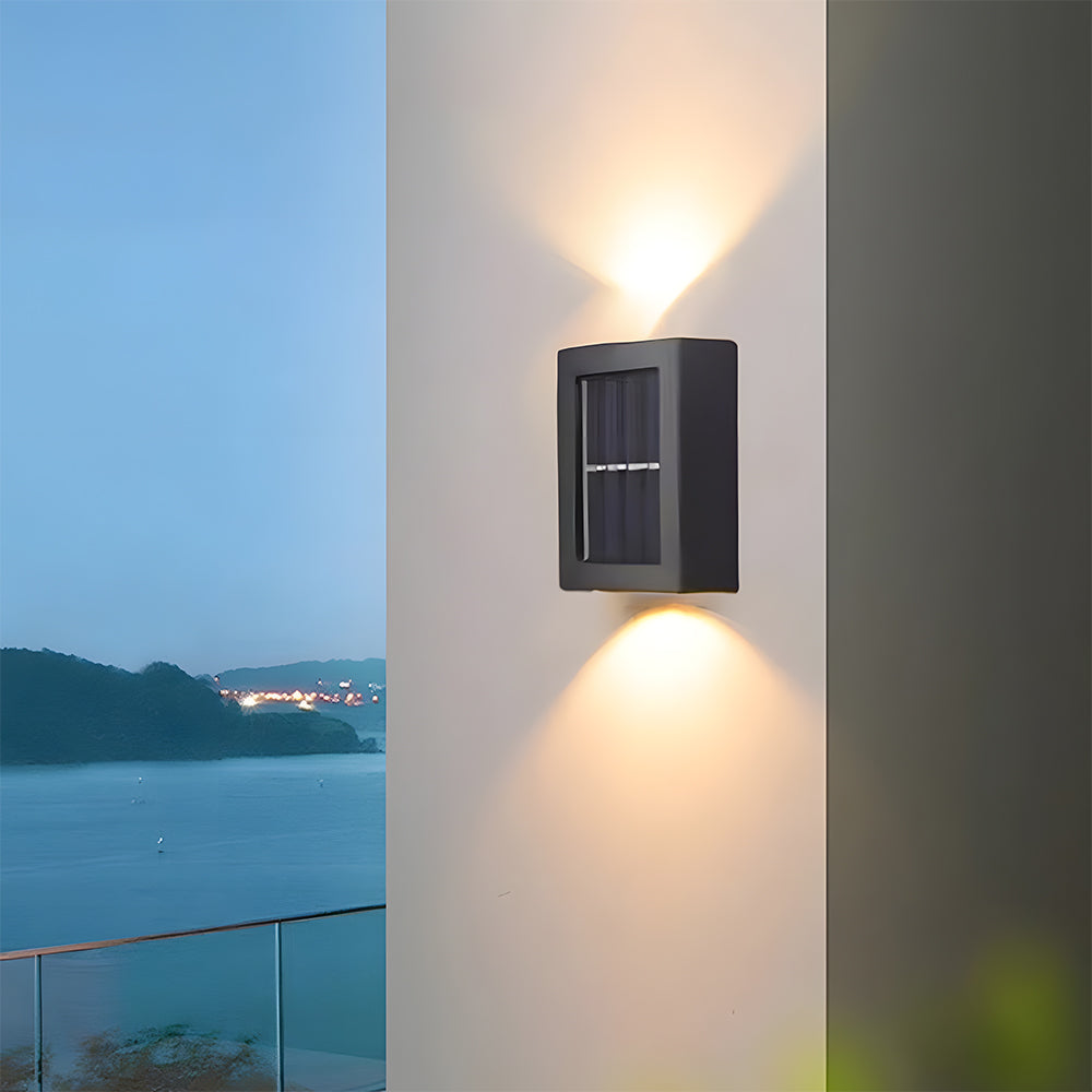 Evoa Solar Outdoor Wall Light