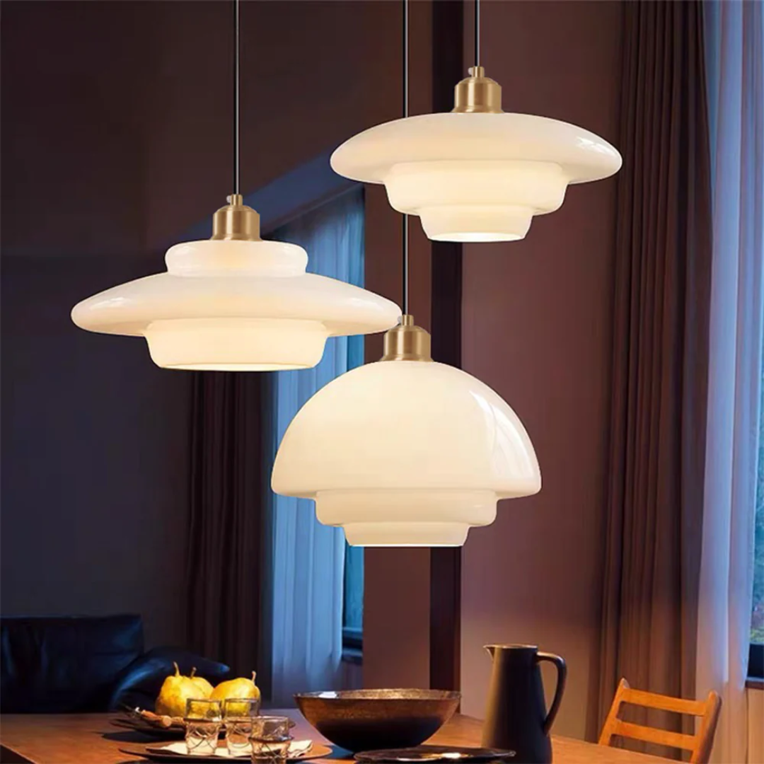 Casqen Pendant Light