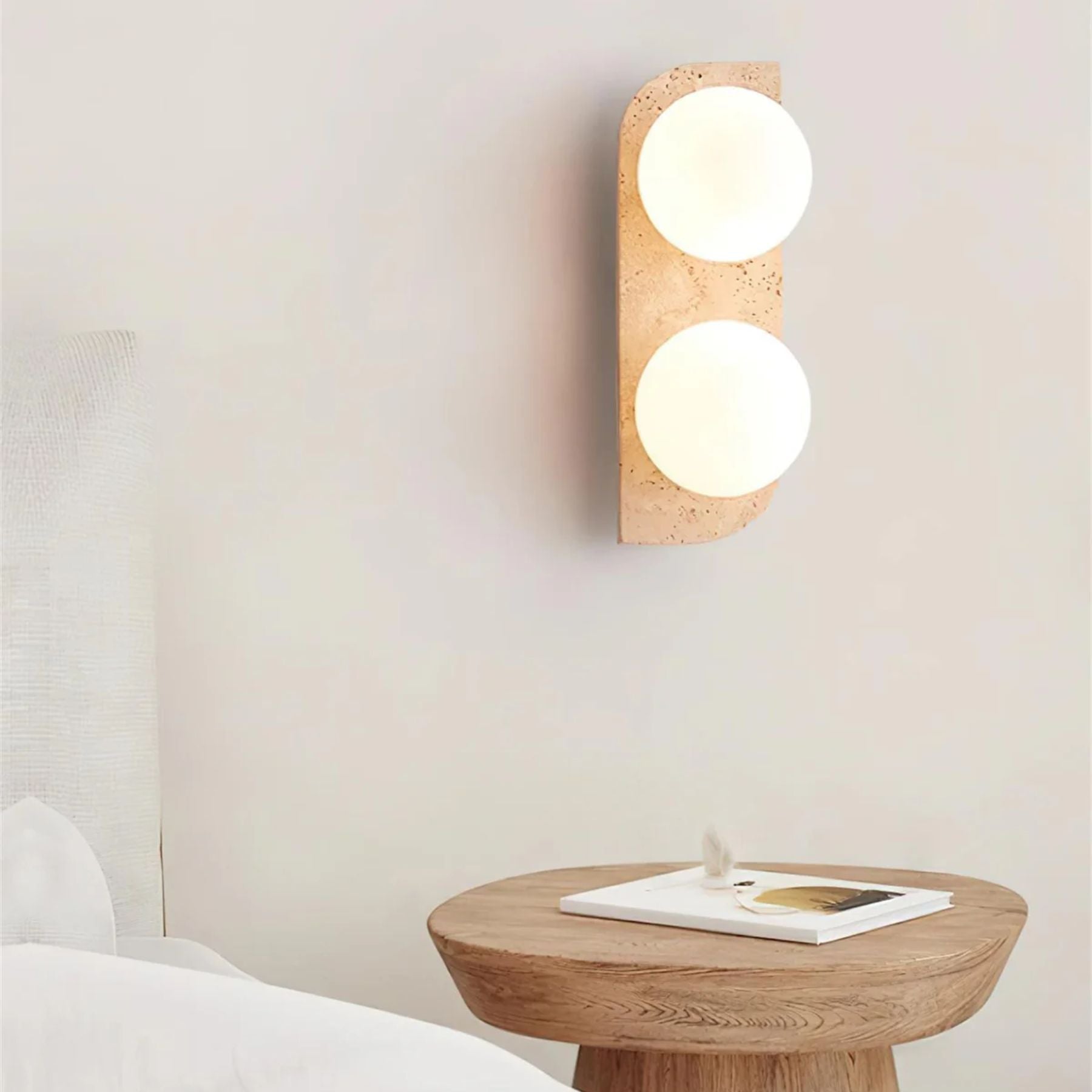 Pellune Wall Light