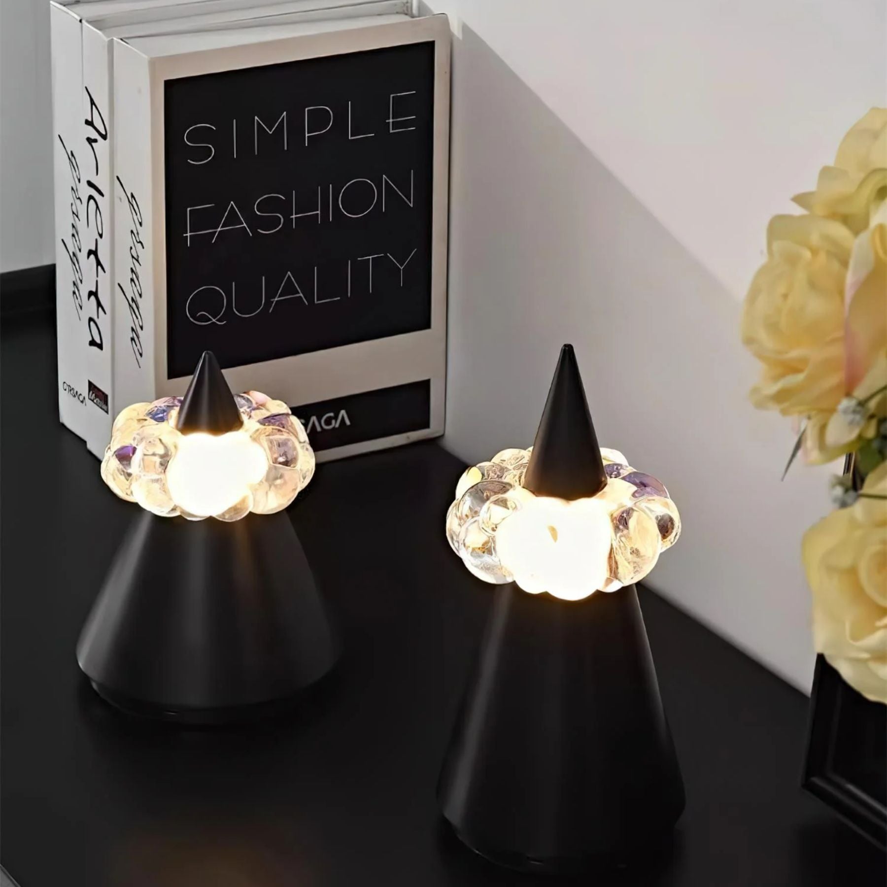 Glismo Table Lamp