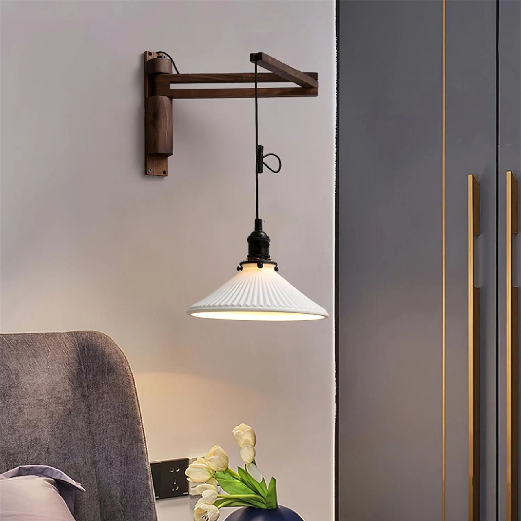 Befosa Swing Arm Wall Light