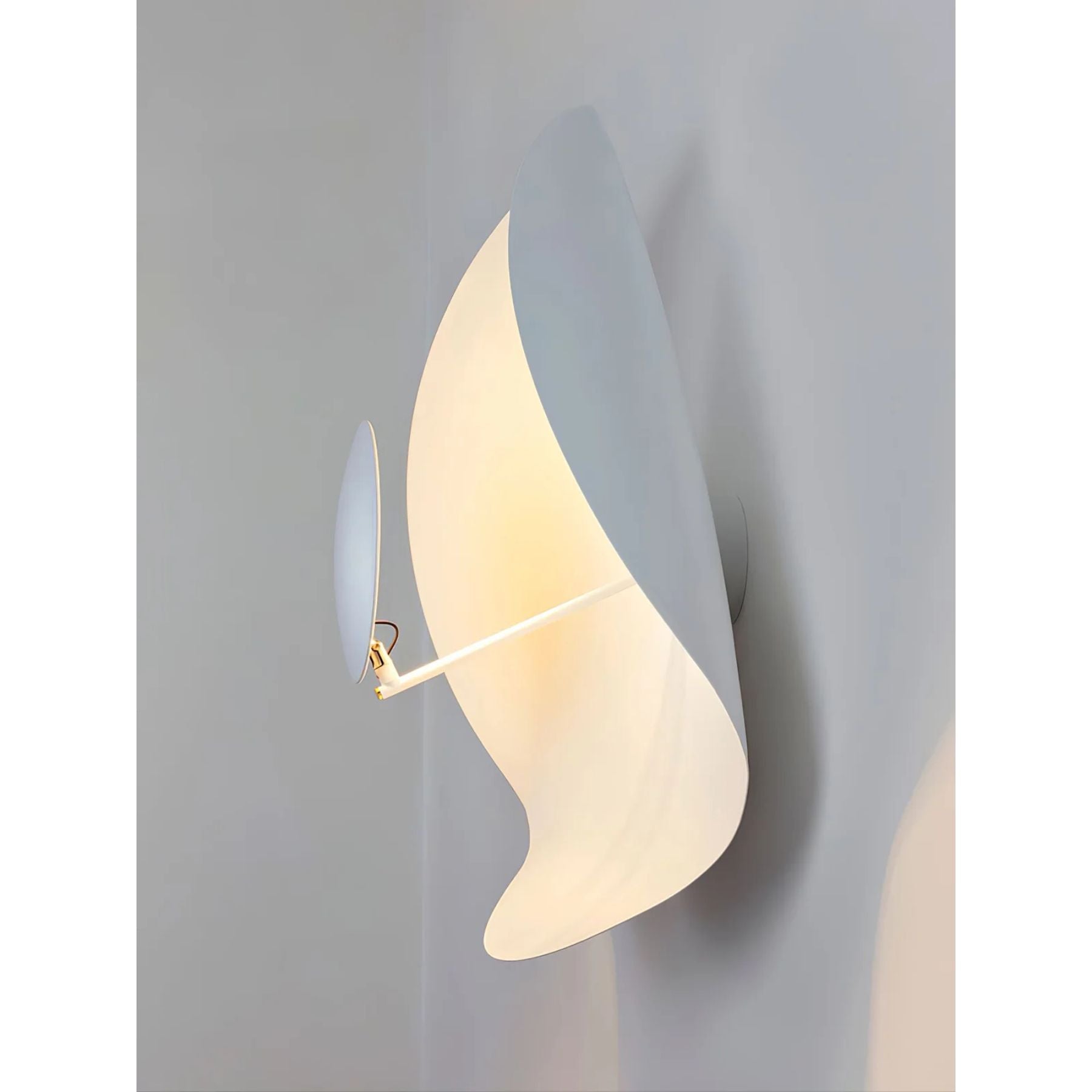 Georgoa Ceiling Light