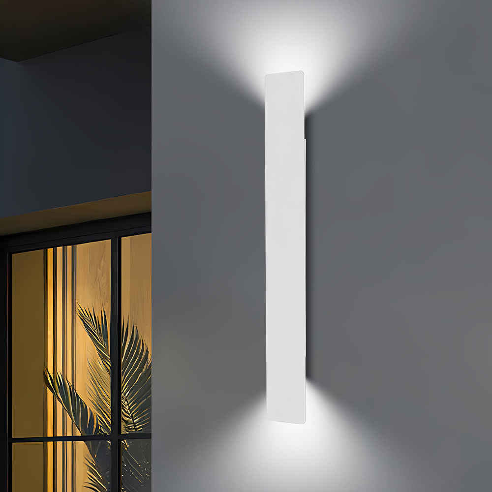 Incave Wall Light For Outdoors