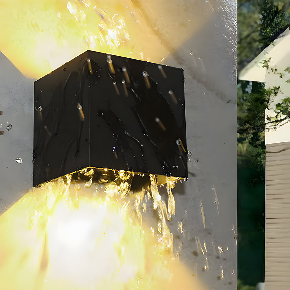 Lantivo Outdoor Wall Light