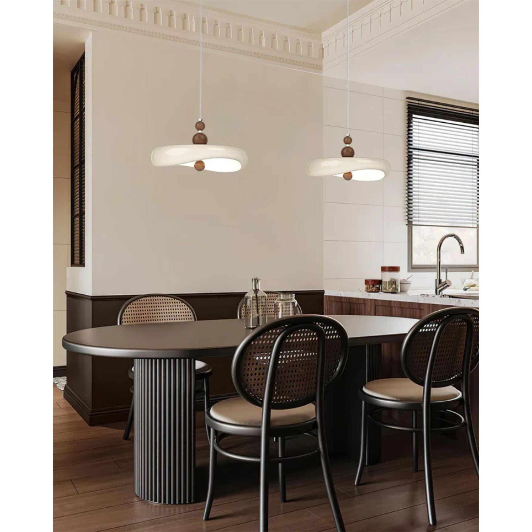 Tilyzo Pendant Light