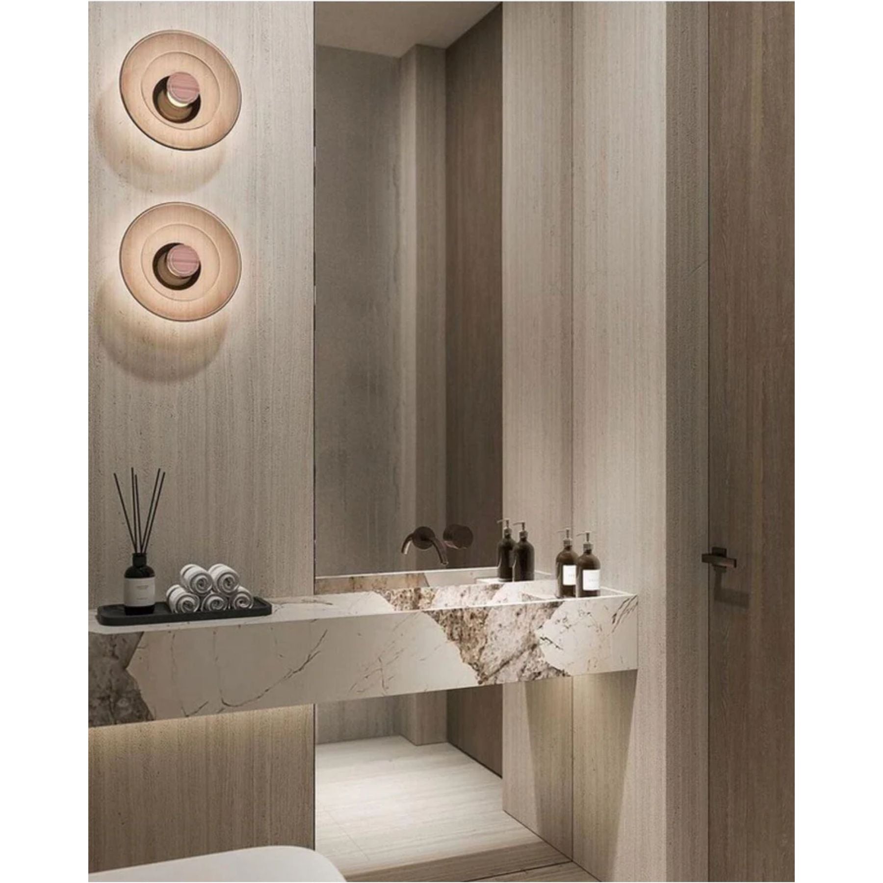Ovilan Wall Light