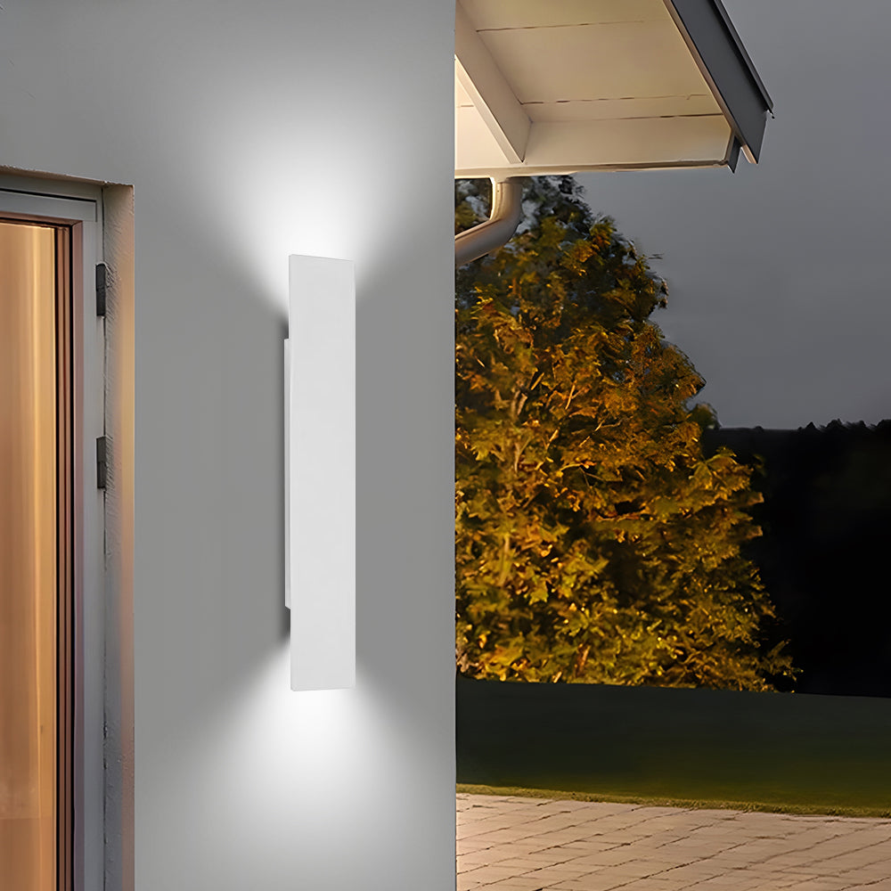 Incave Wall Light For Outdoors