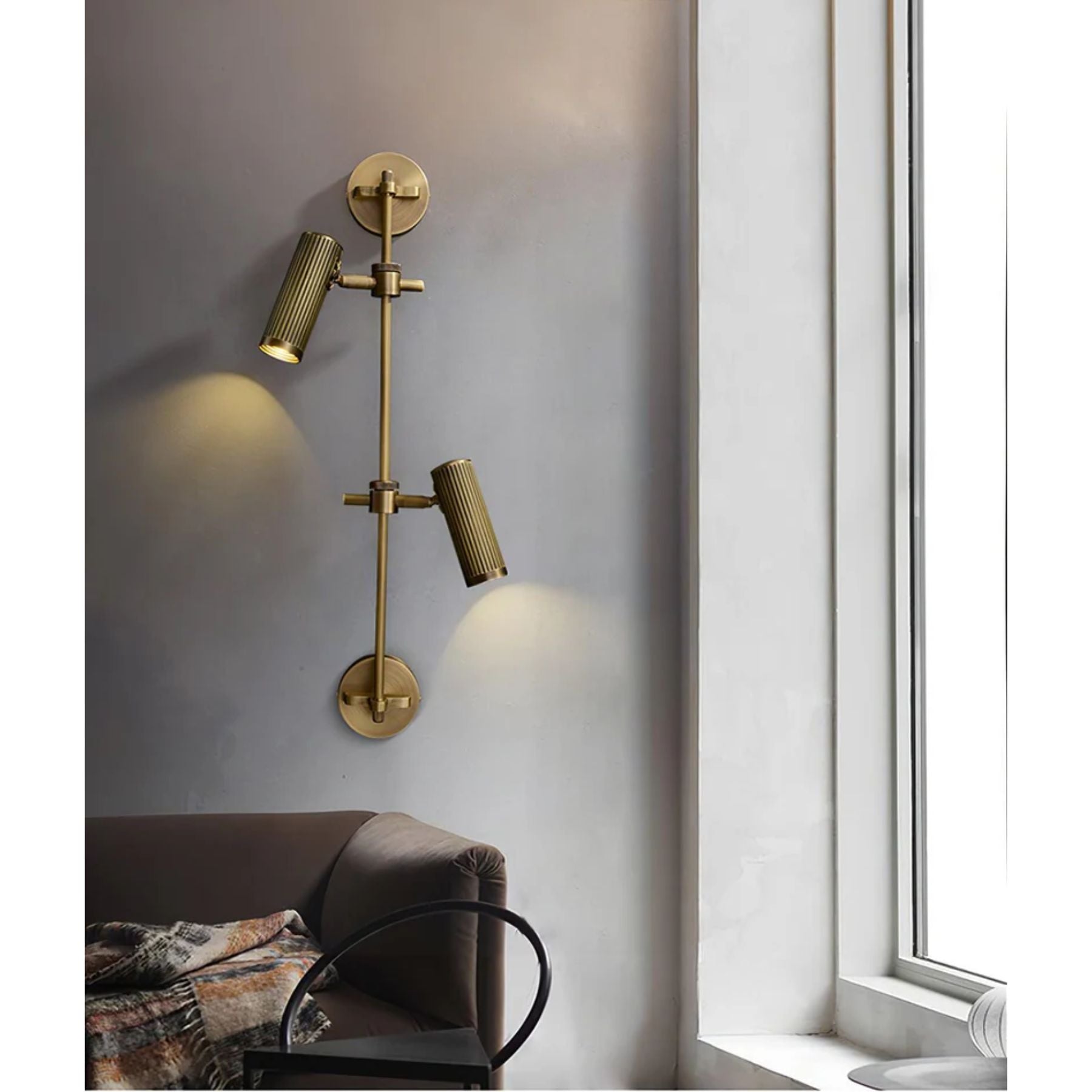 Revilo Wall Light