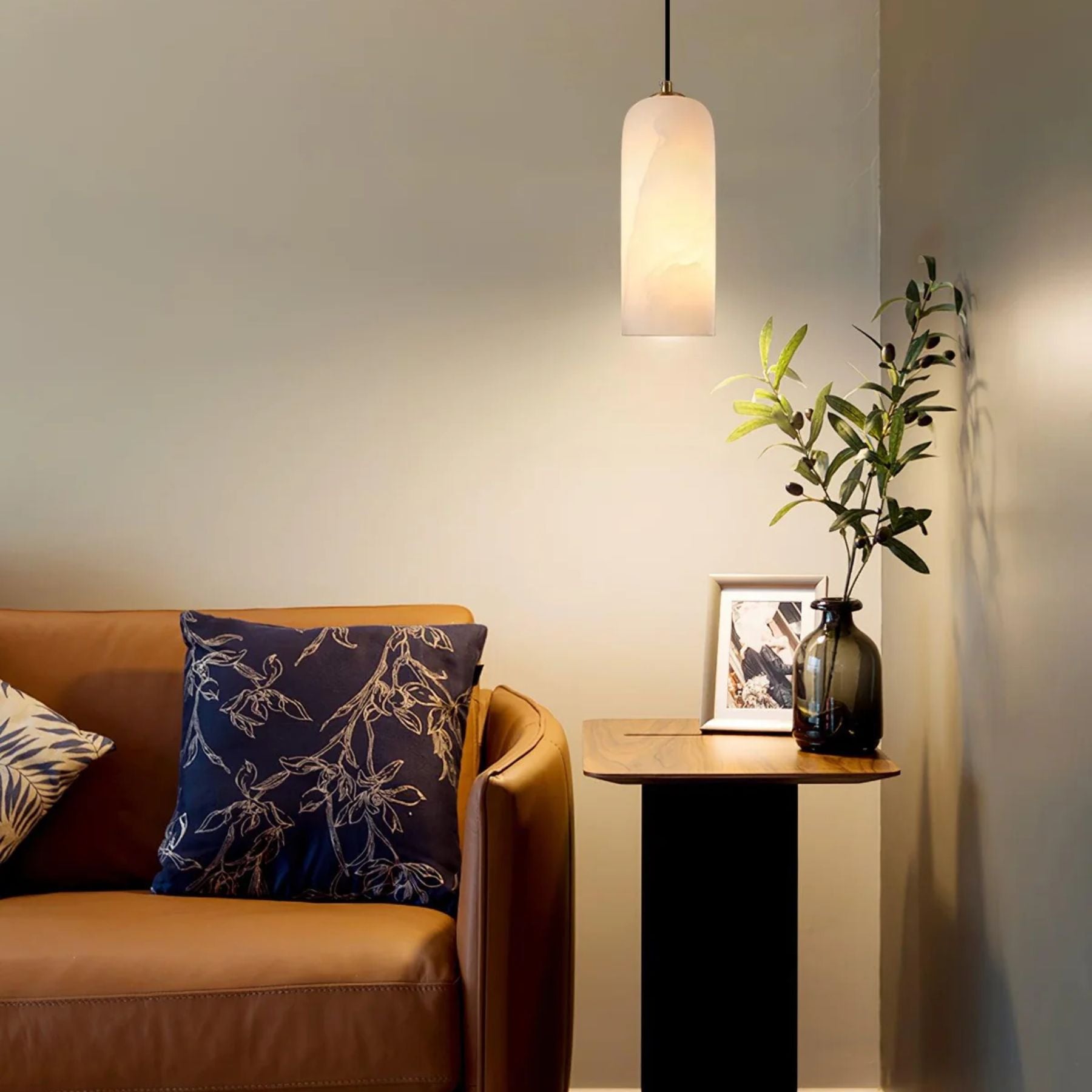 Mentey Pendant Light
