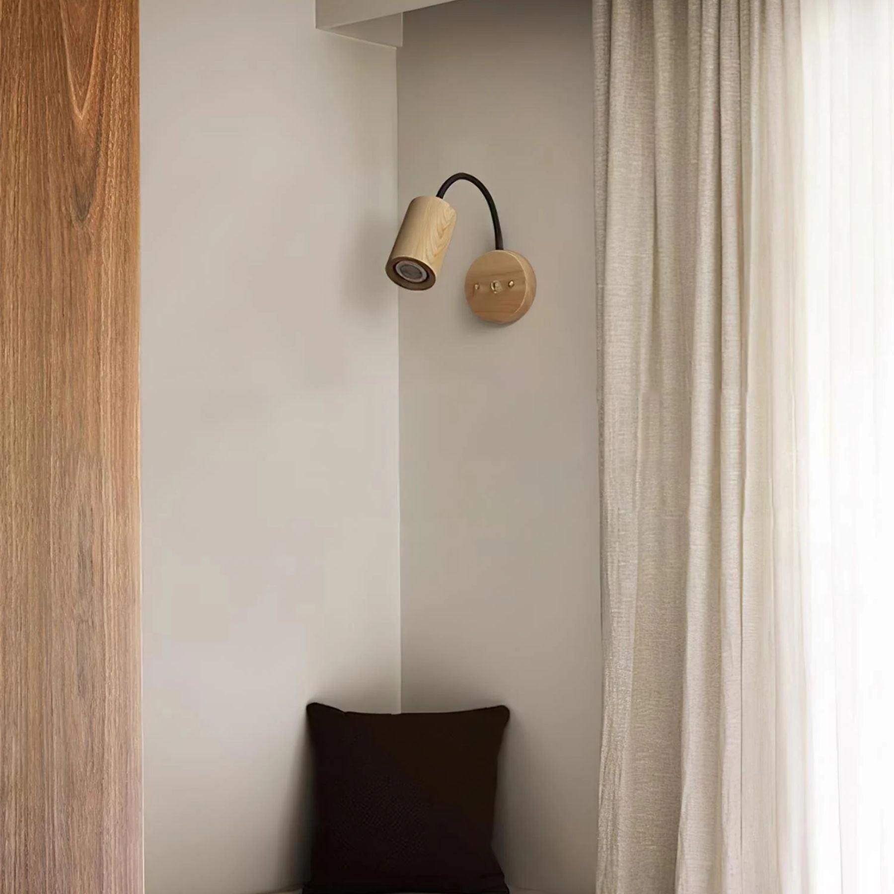 Sifo Wooden Wall Light