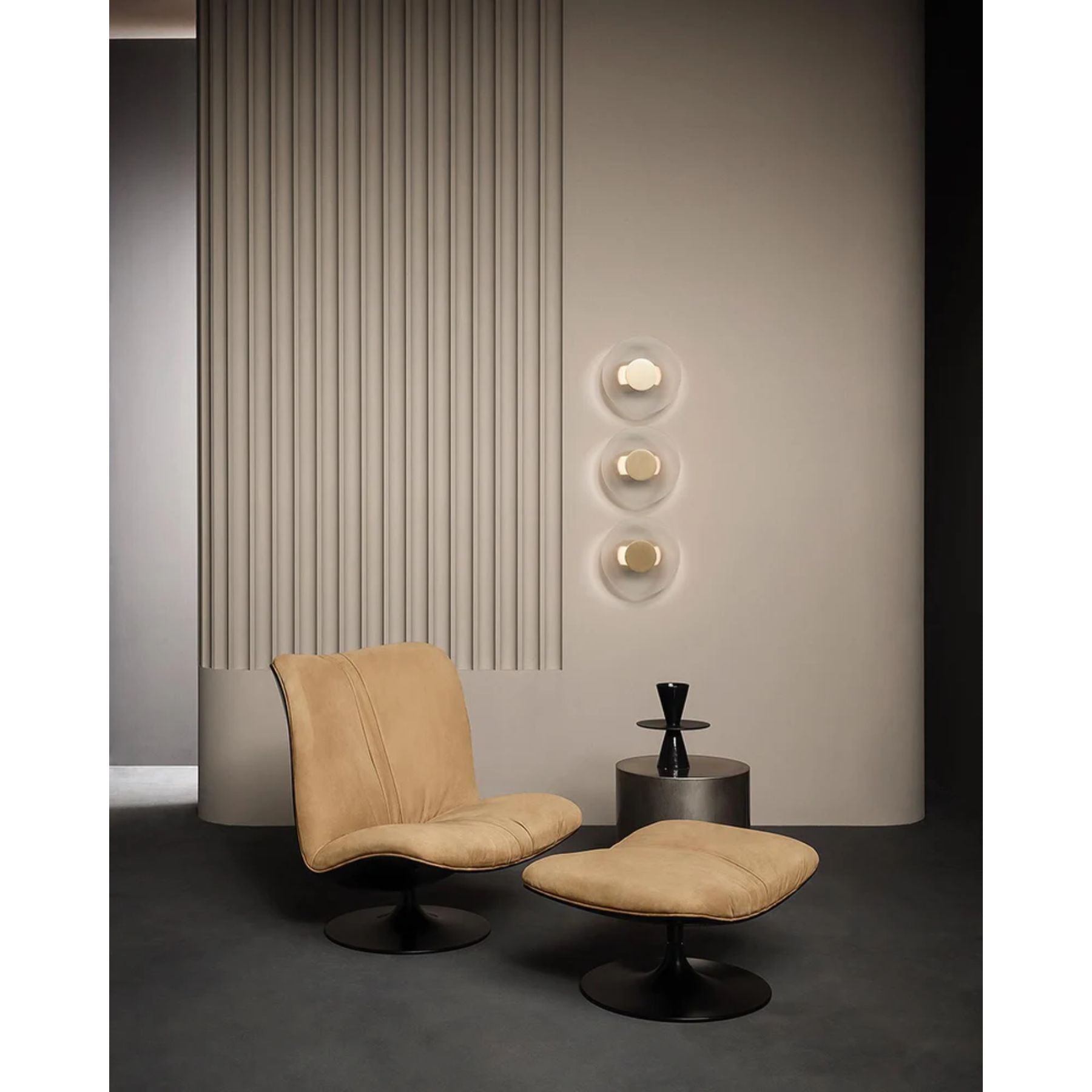 Renivo Wall Light