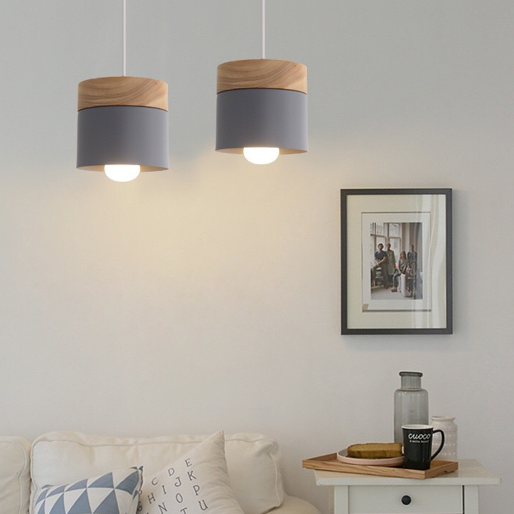 Suspendu Pendant Light