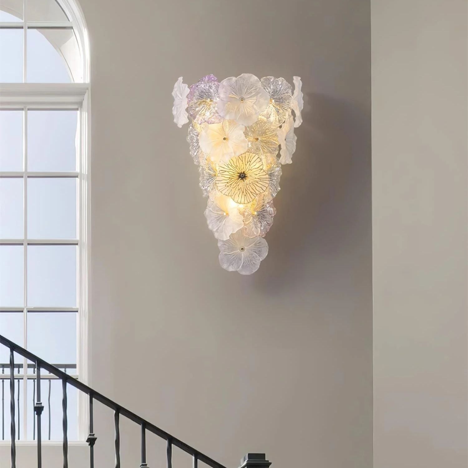 Leyza Flower Wall Light