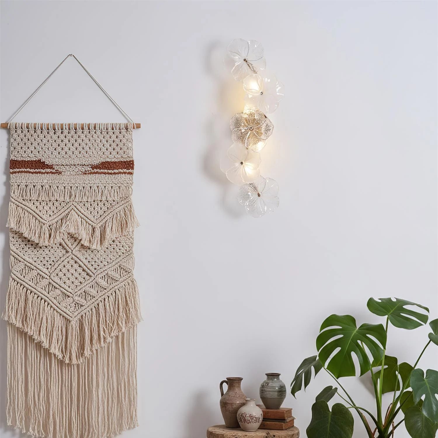 Virelza Flower Wall Light