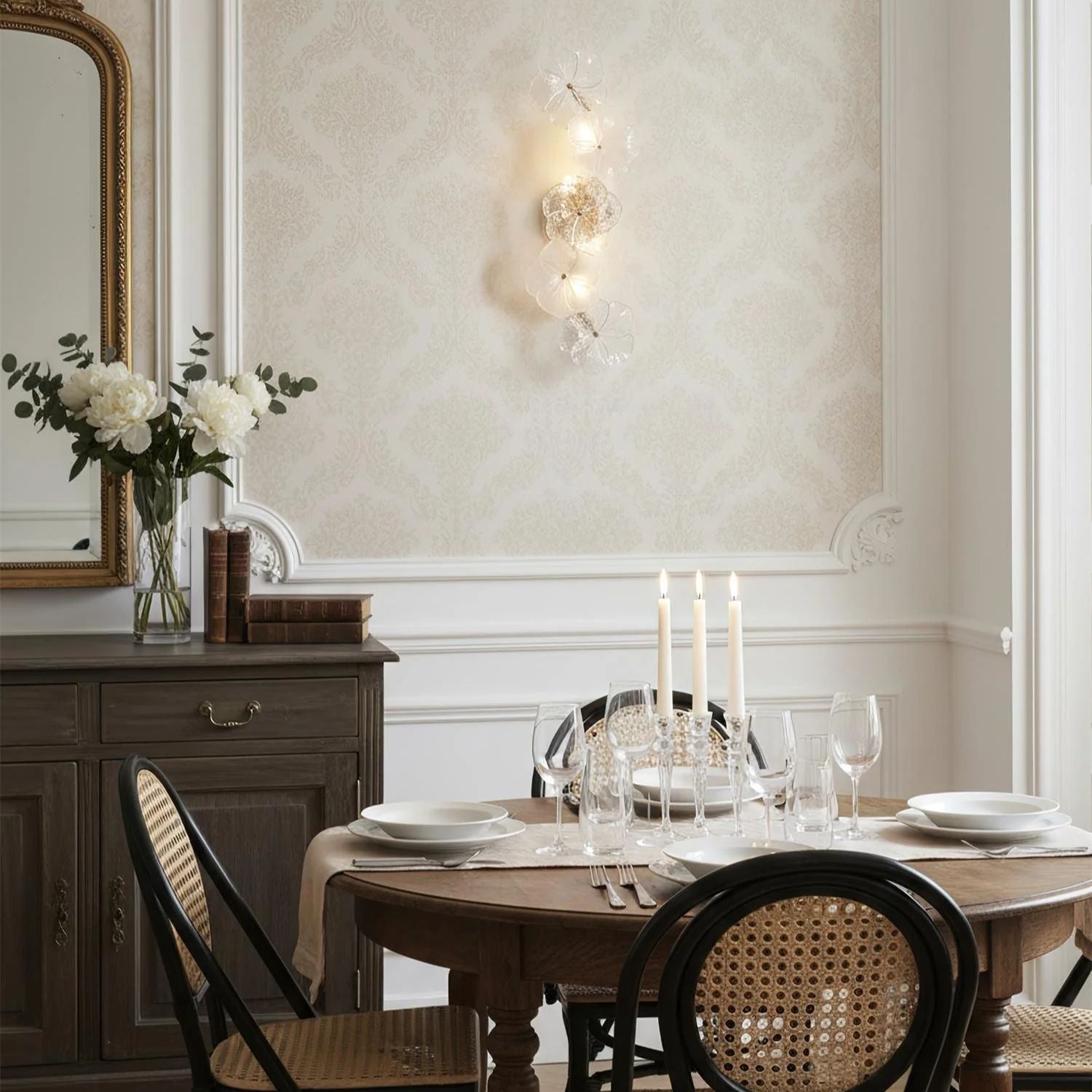 Virelza Flower Wall Light