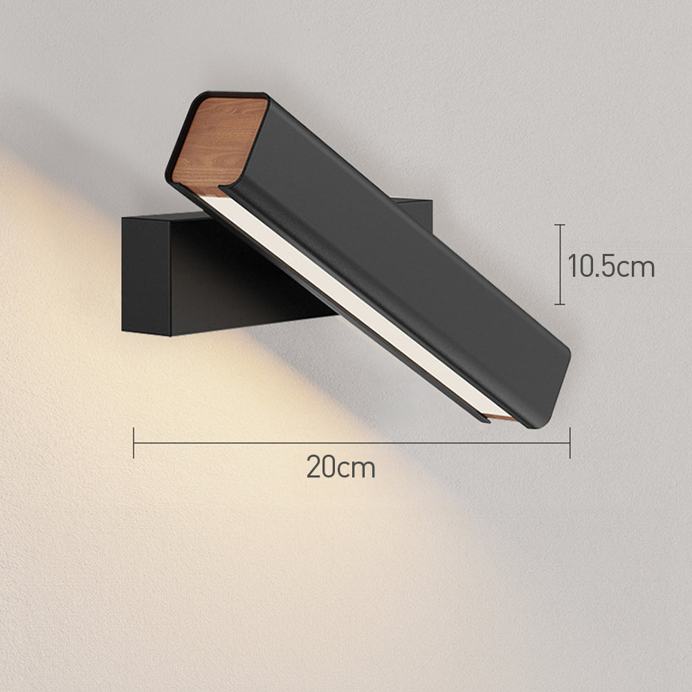 Moby Wall Light