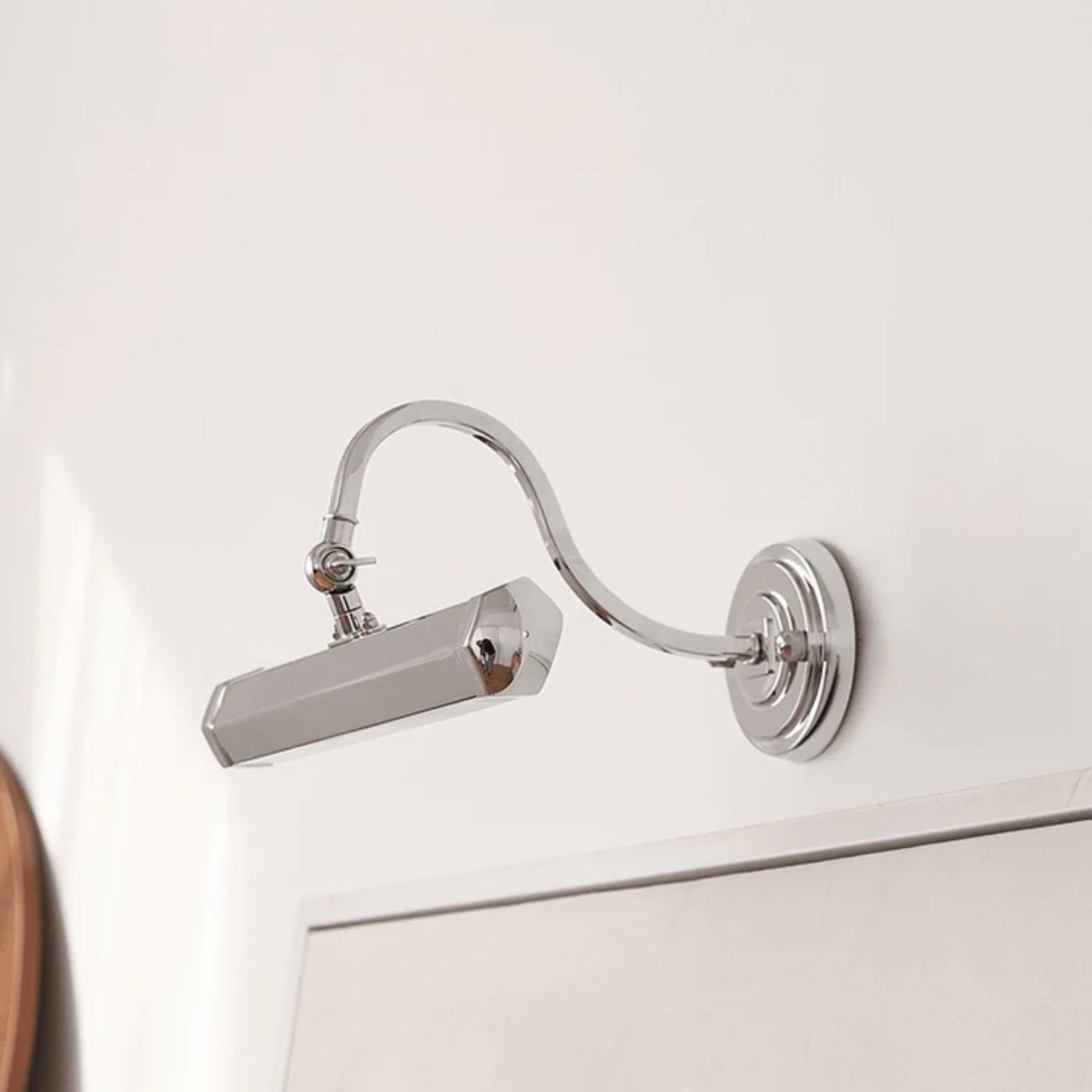 Melaya Wall Light