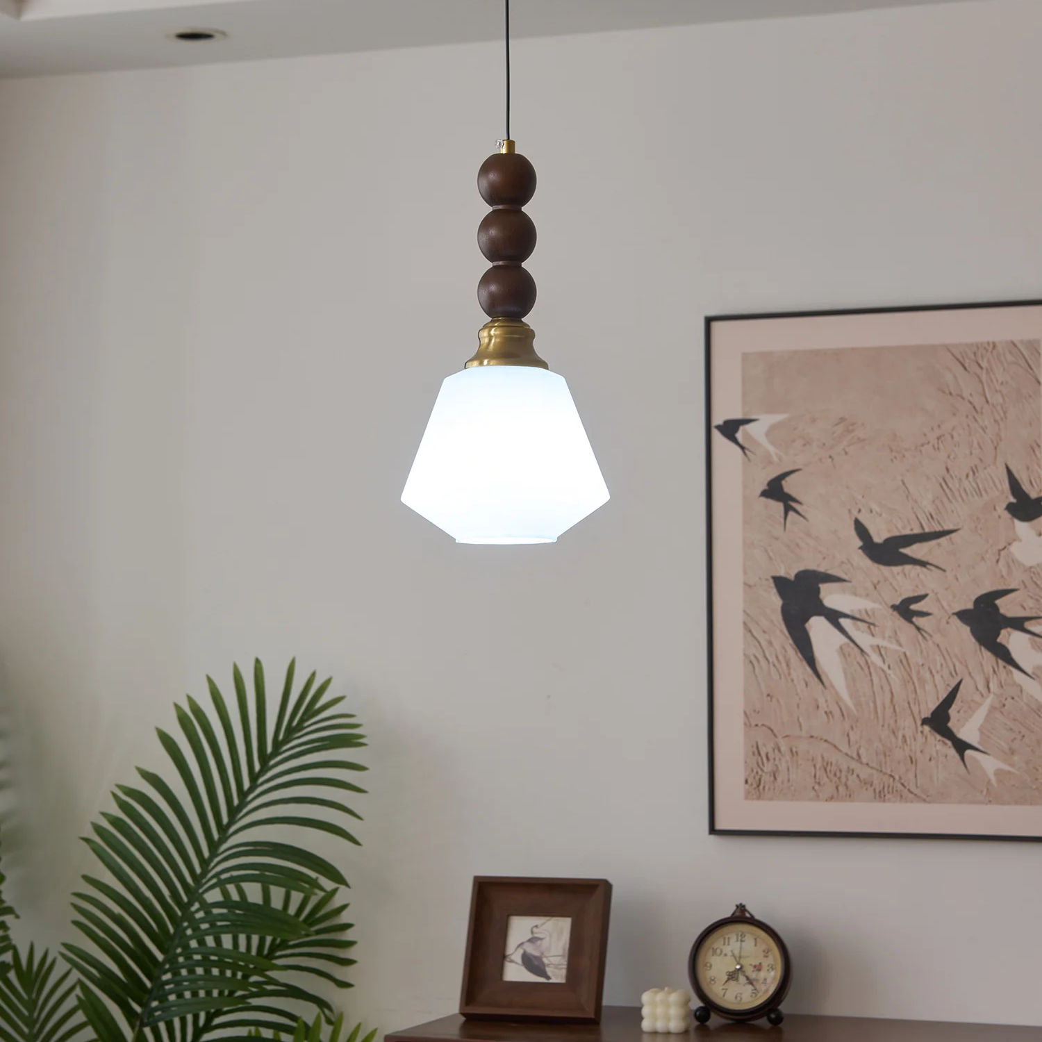 Entara Pendant Light