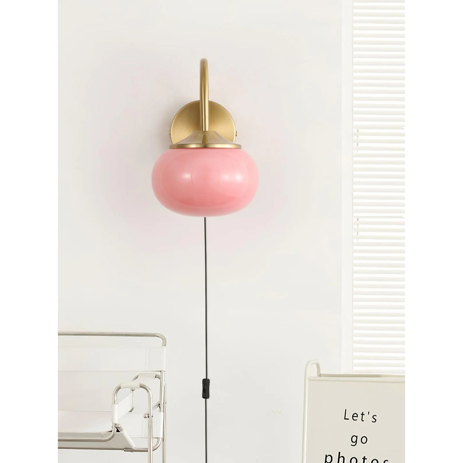 Yolina Wall Light