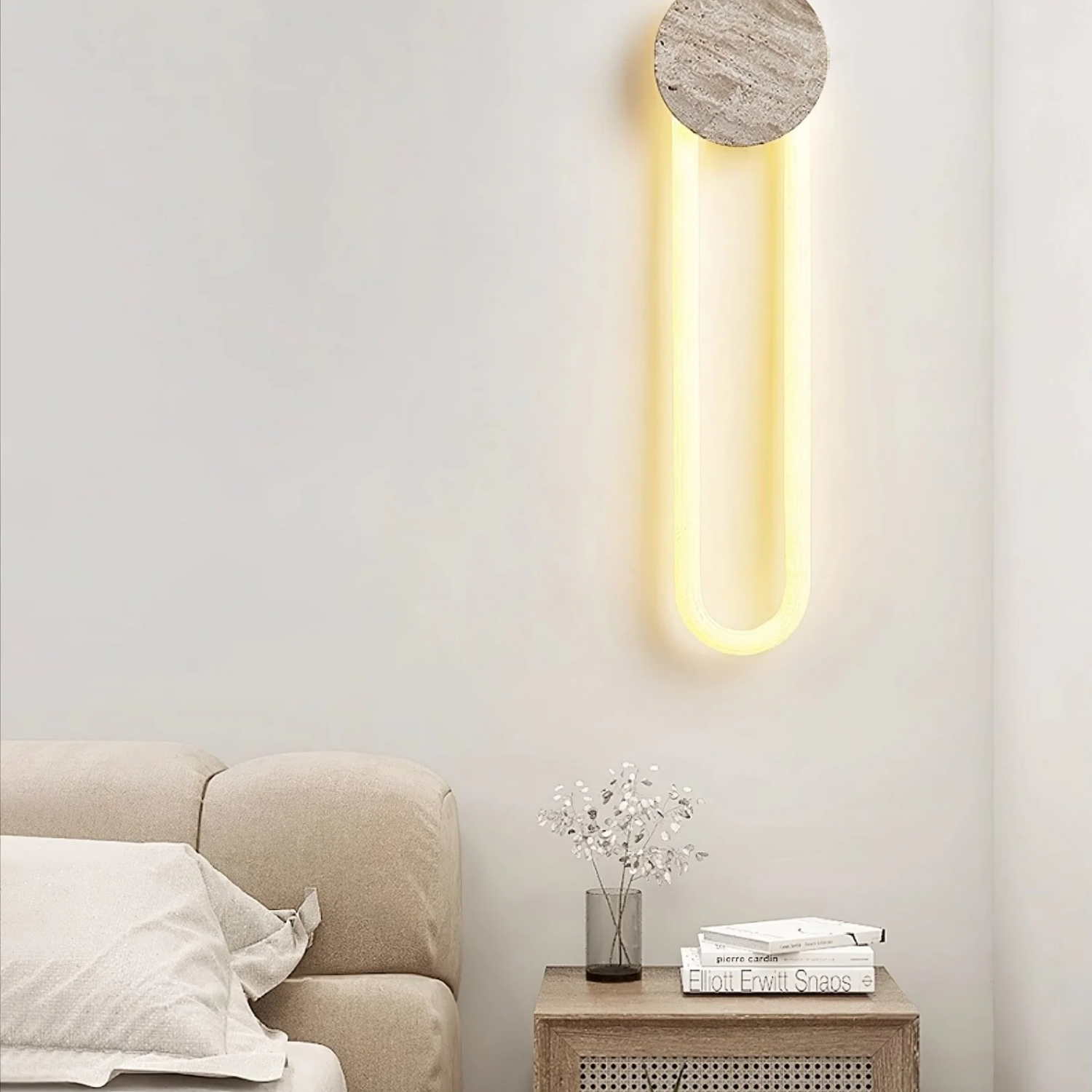 Elovem Wall Light