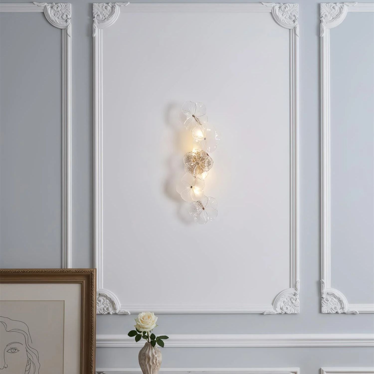 Virelza Flower Wall Light