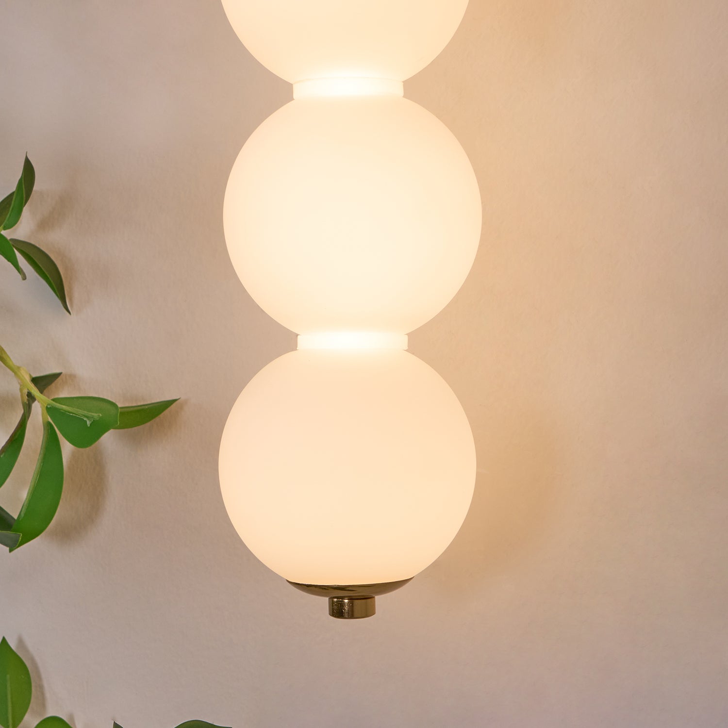 Varani Wall Light