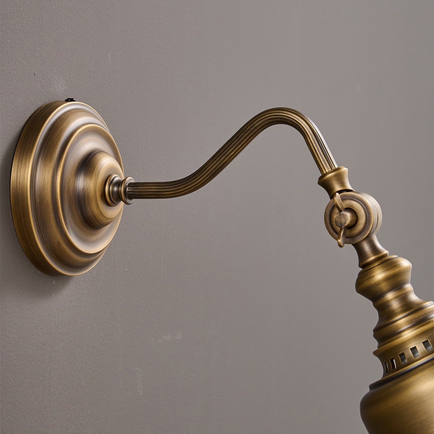 Miloara Vintage Wall Light