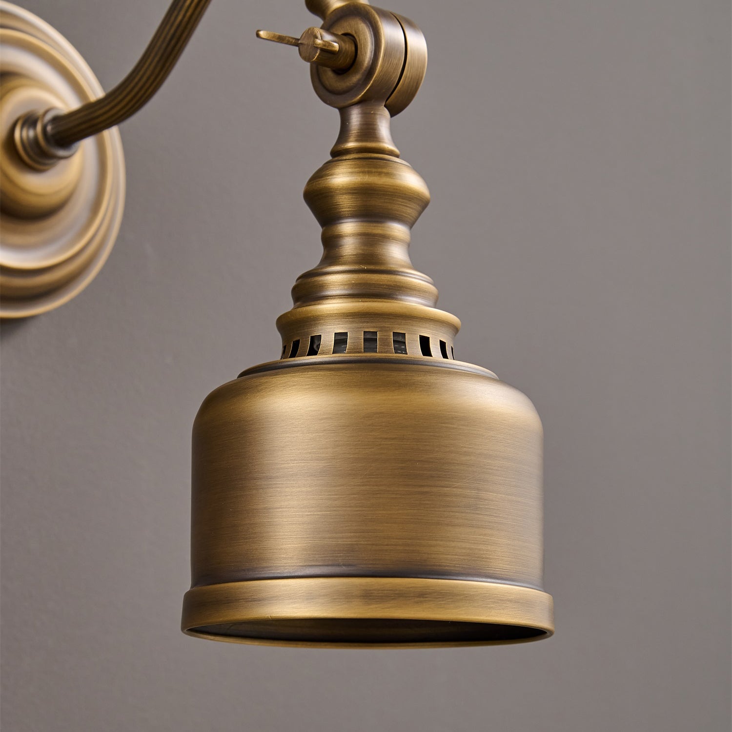 Miloara Vintage Wall Light