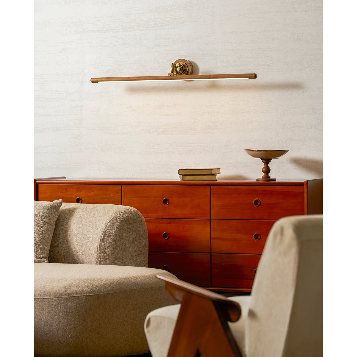 Rillvael Linear Wall Light