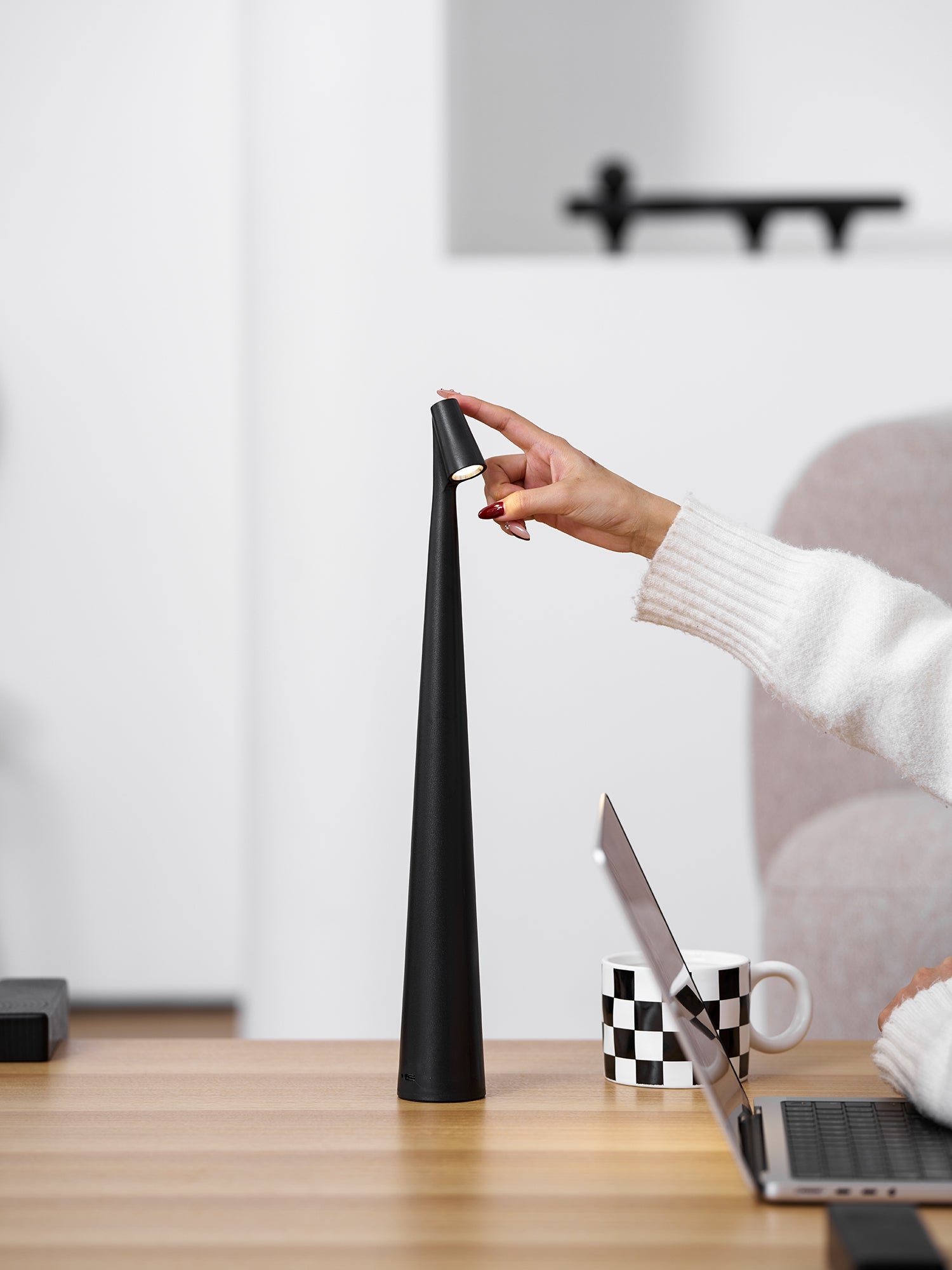 Blare Table Lamp