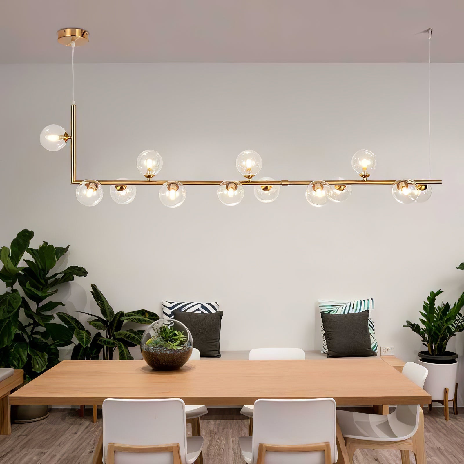 Levianor Pendant Light