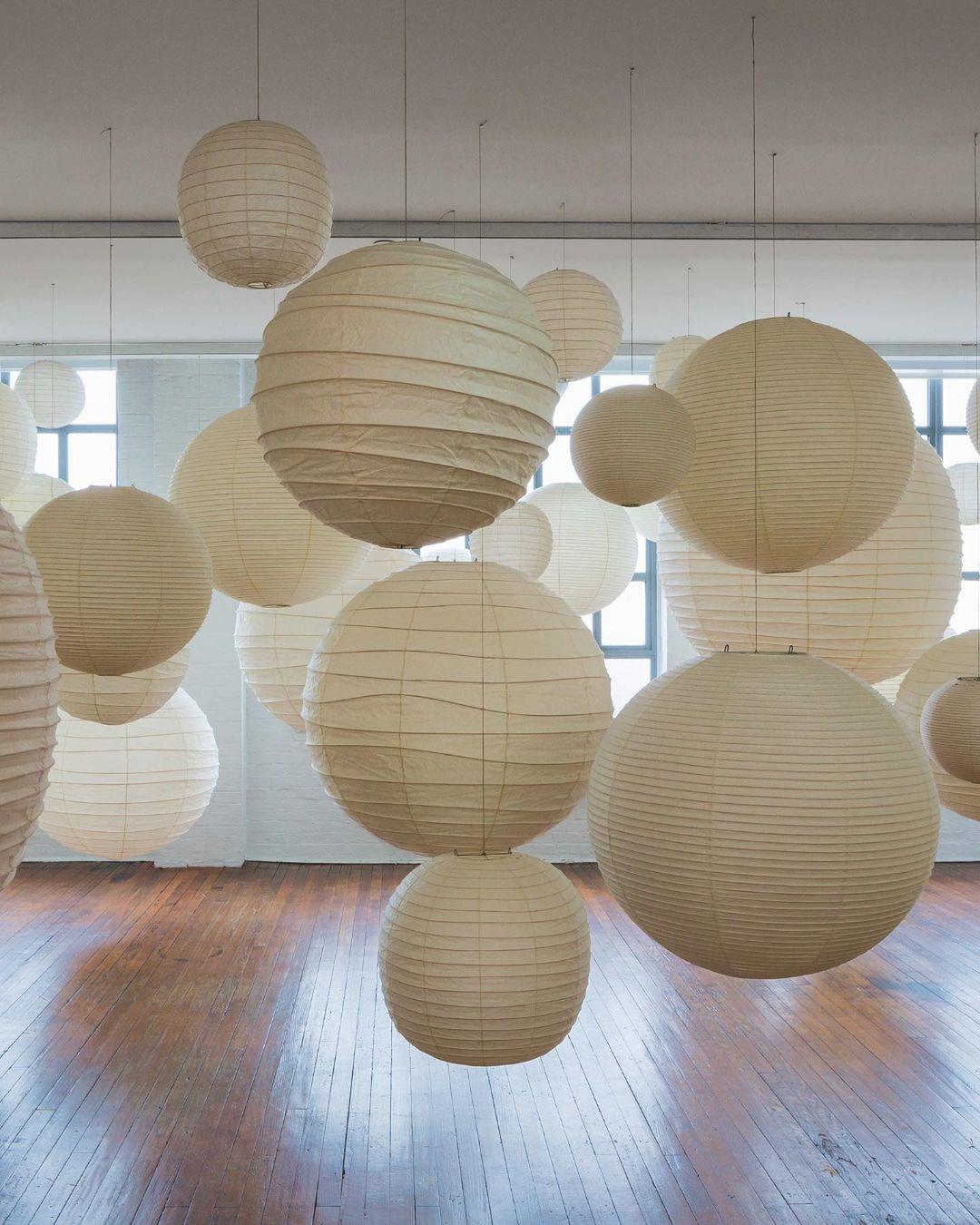 Yarmereia Paper Pendant Light