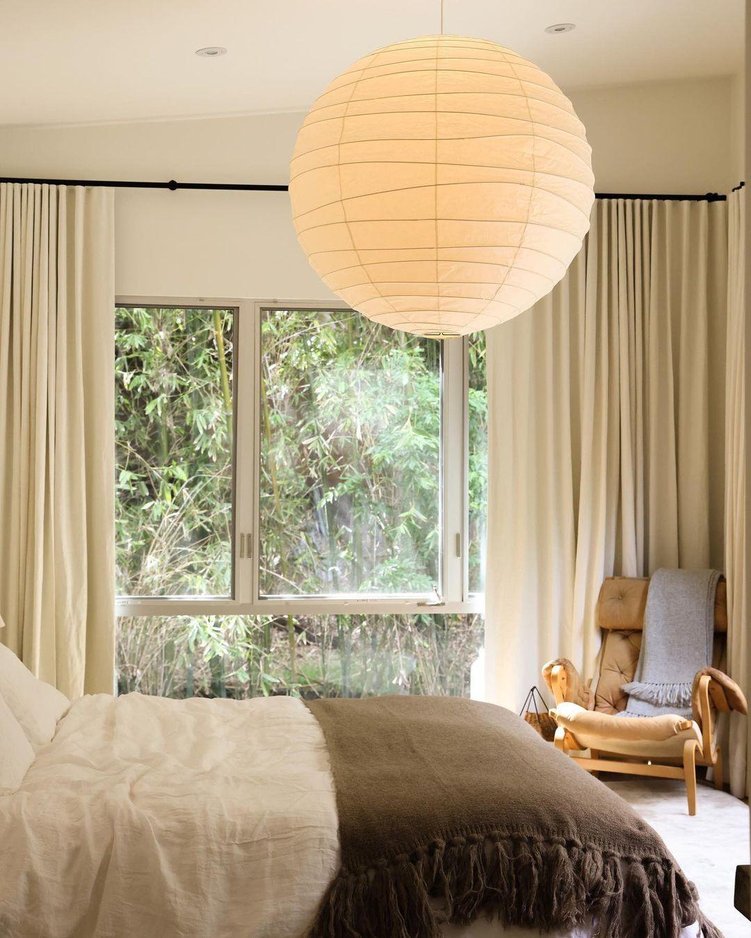 Yarmereia Paper Pendant Light