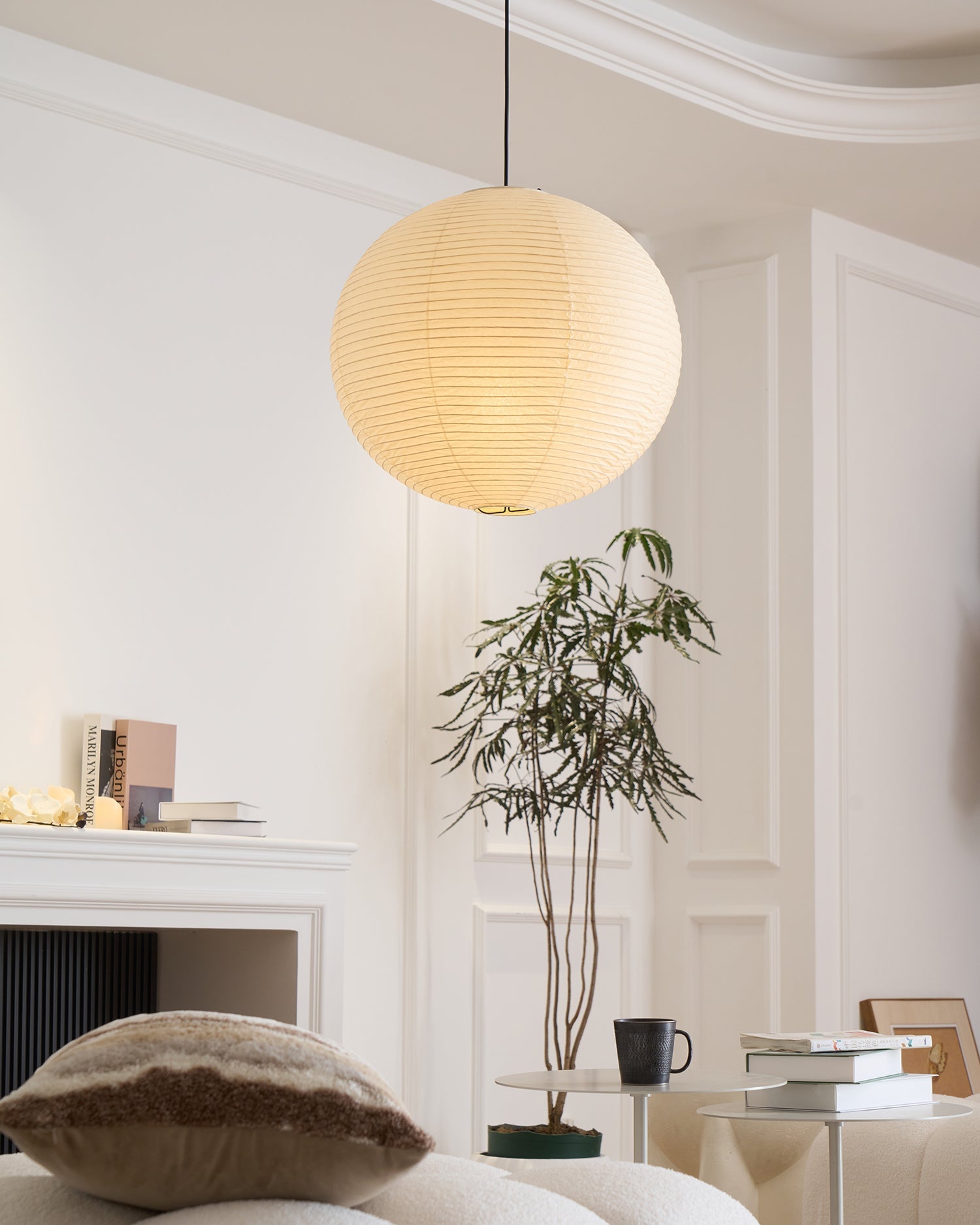 Delmi Paper Pendant Light