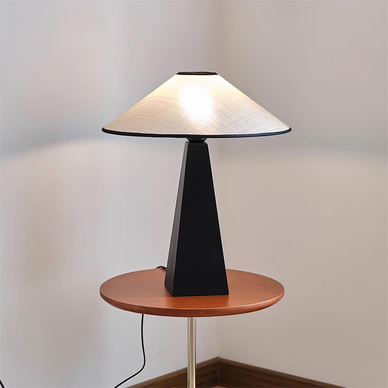 Posico Table Lamp