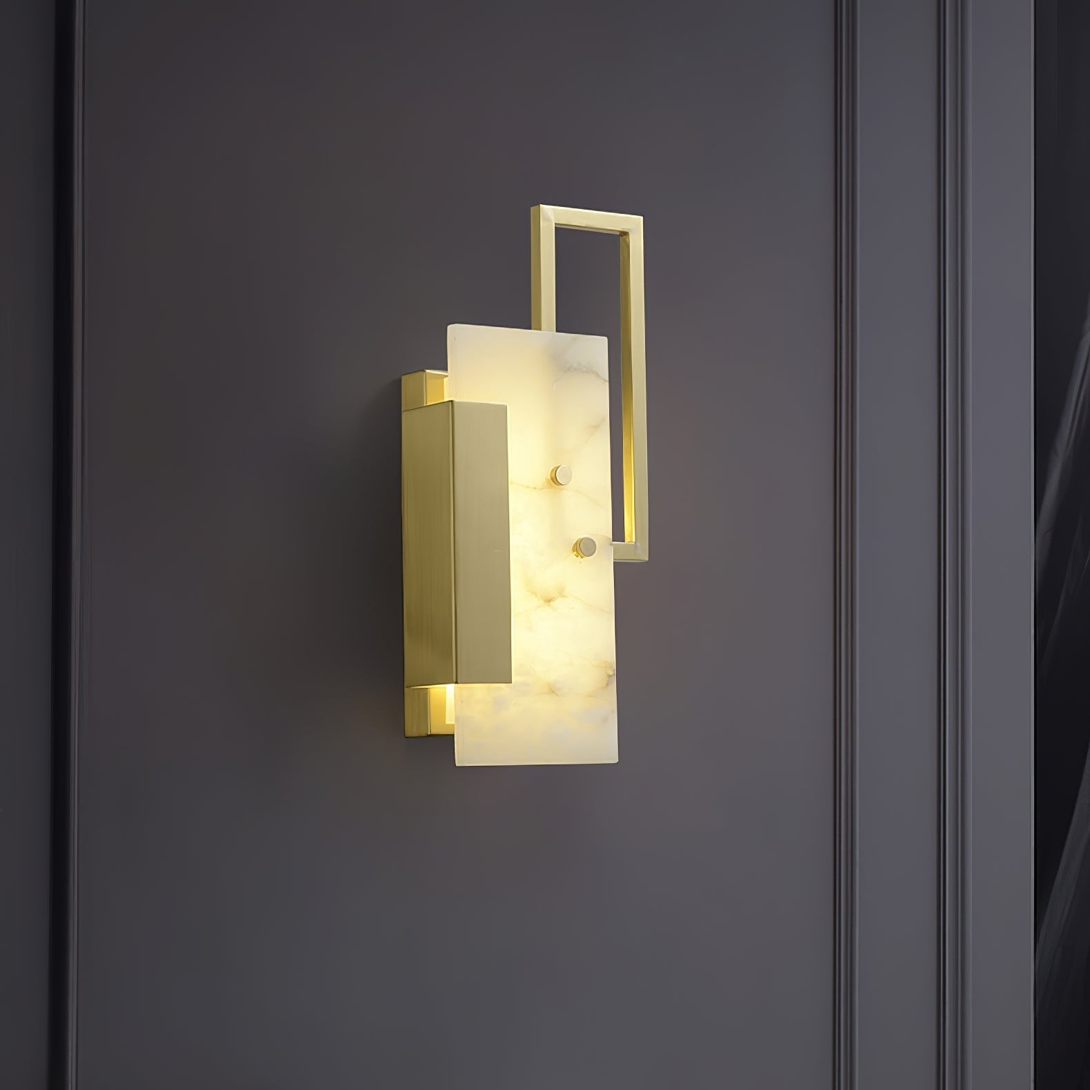 Tomeha Alabaster Wall Light