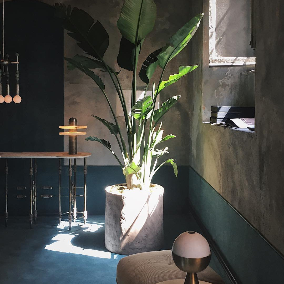 Duo Alabaster Disc Table Lamp
