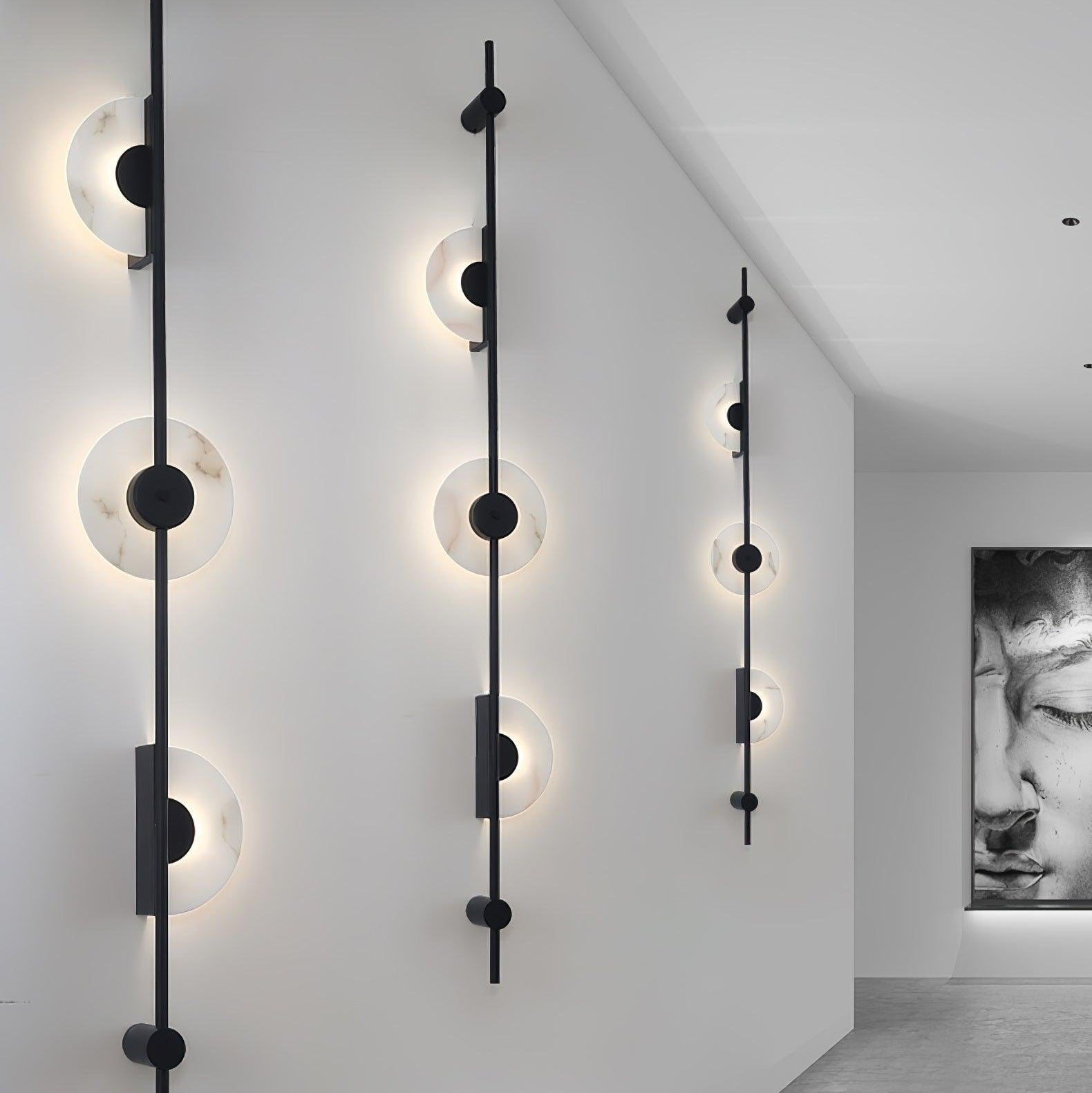 Duelsy Vertical Wall Light With Plug