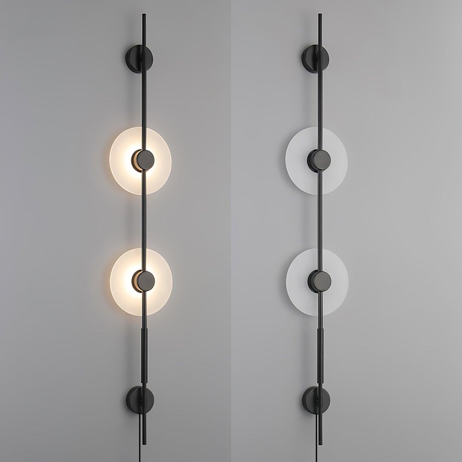 Duelsy Vertical Wall Light With Plug