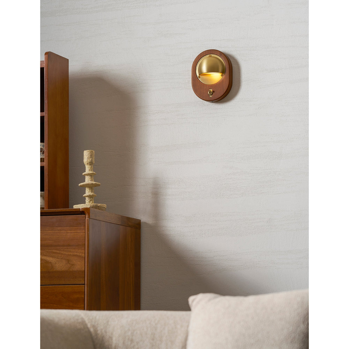 Dunor Wall Light
