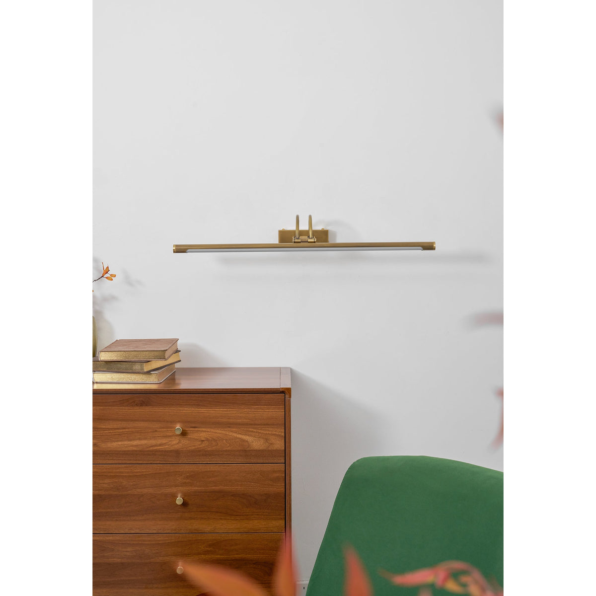 Moore Linear Wall Light