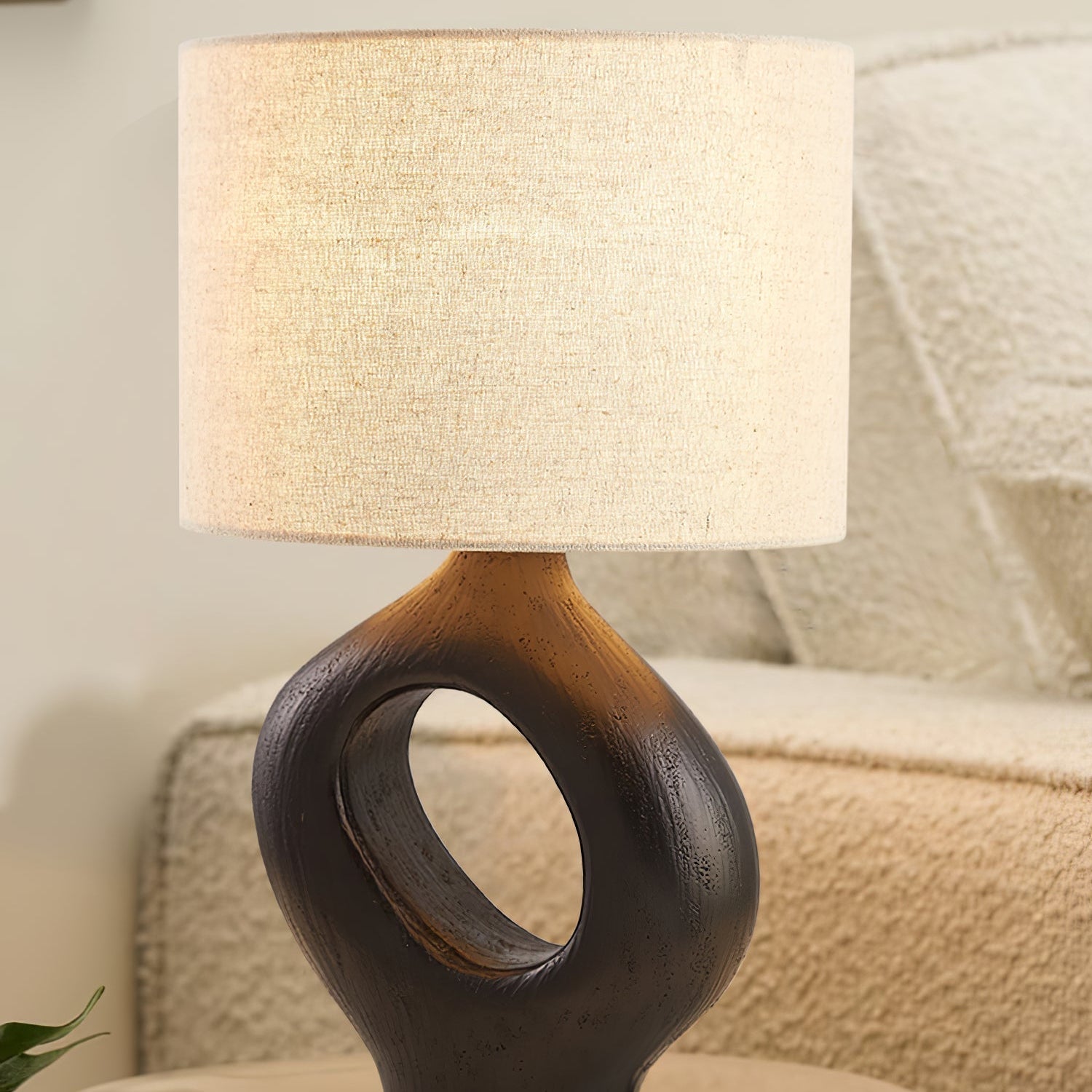 Renaga Table Lamp