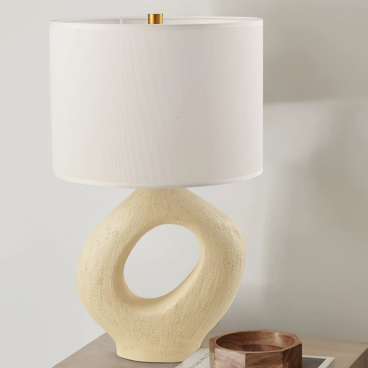 Renaga Table Lamp