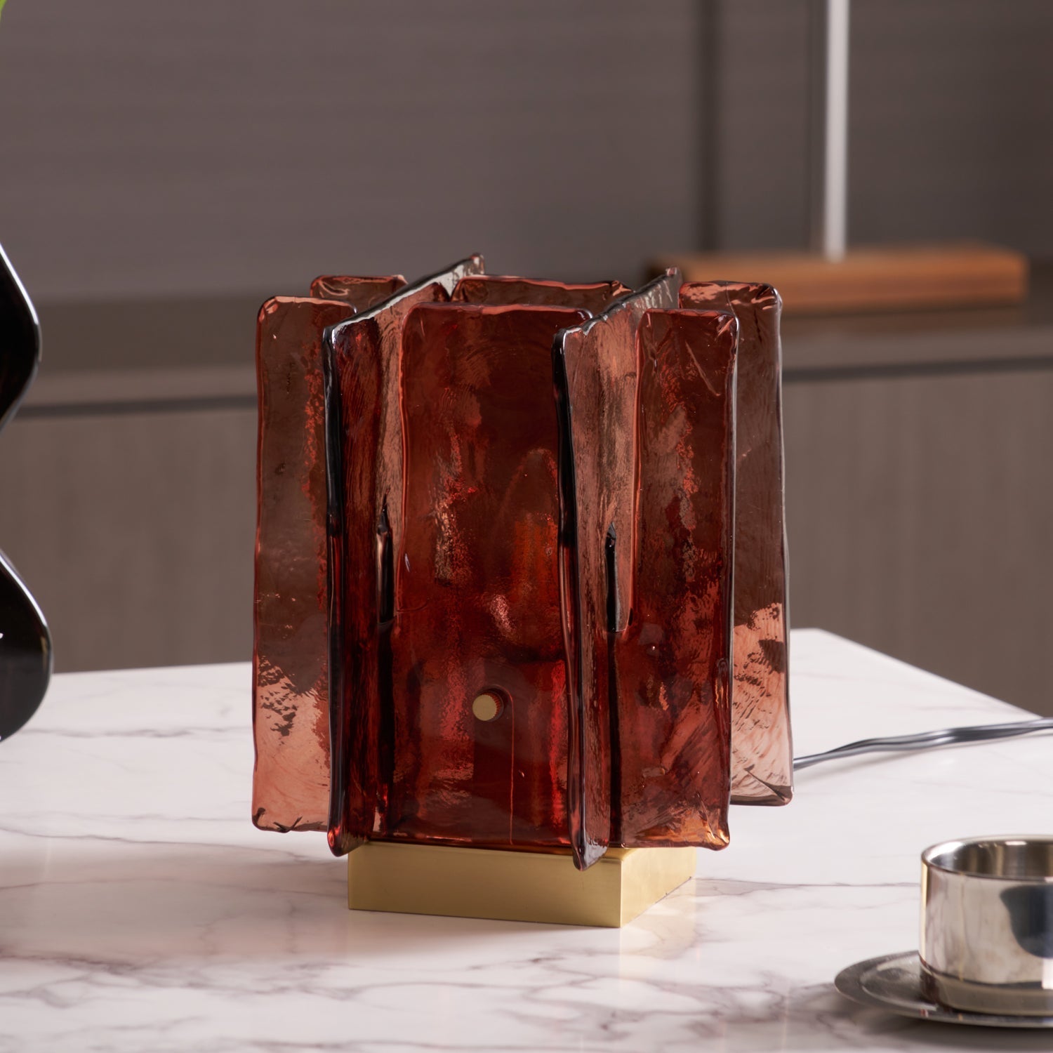 Abelly Table Lamp