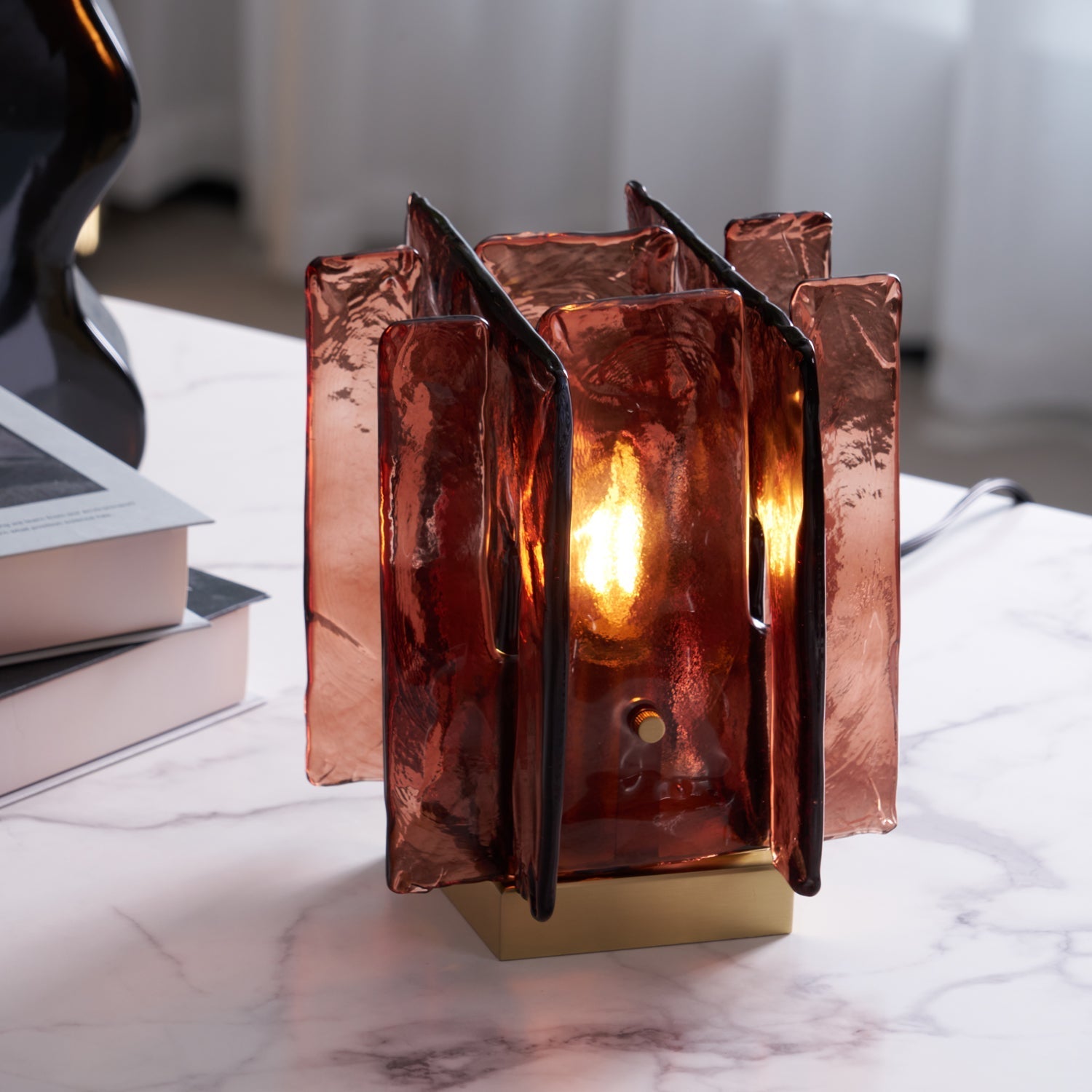 Abelly Table Lamp